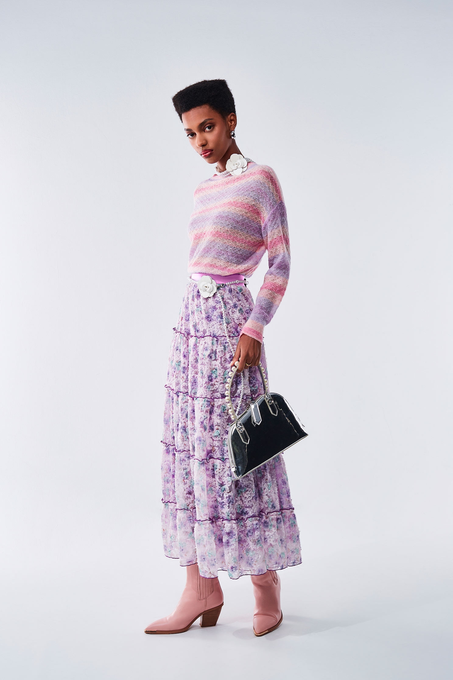 銀河丁香紫暈染長裙銀河丁香紫暈染長裙,刺繡,秋冬穿搭,紗裙,網裙,花花世界