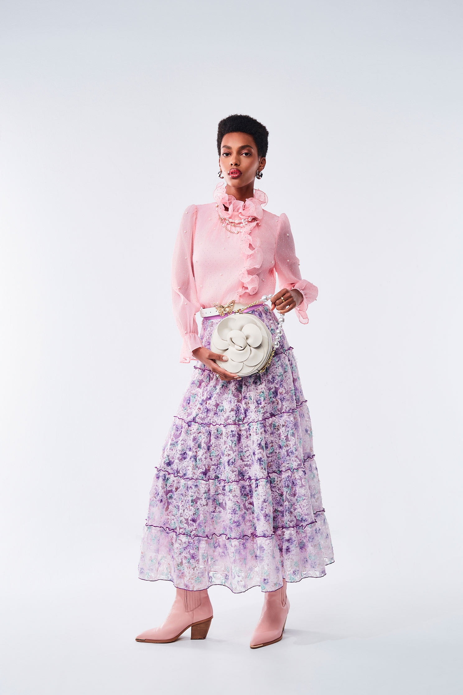 銀河丁香紫暈染長裙銀河丁香紫暈染長裙,刺繡,秋冬穿搭,紗裙,網裙,花花世界