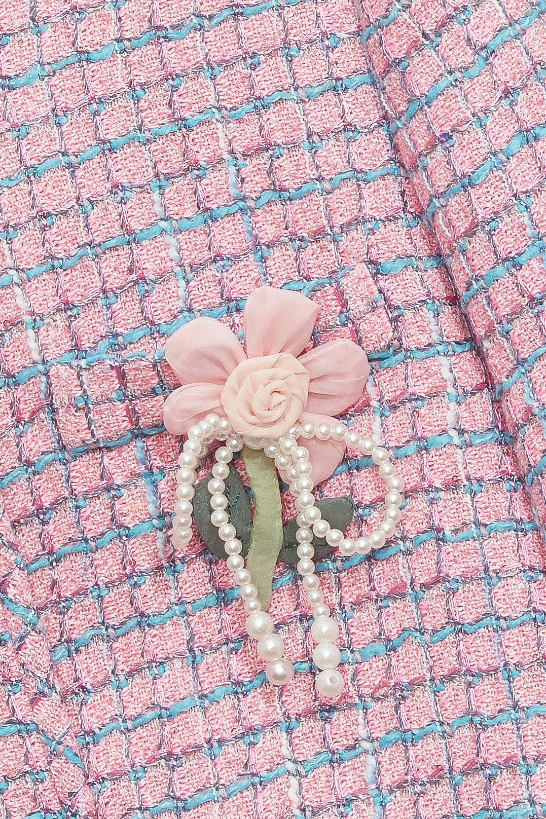 澄澈青藍格紋短裙澄澈青藍格紋短裙,春夏穿搭,時髦成套搭配,格紋,約會特輯