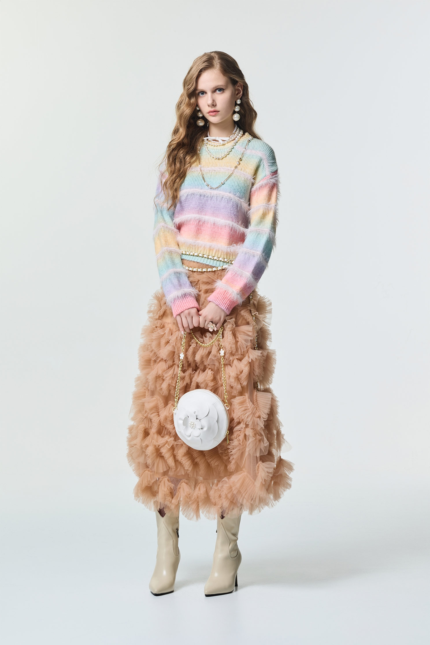 淺焦糖色立體摺飾式長裙淺焦糖色立體摺飾式長裙,春夏穿搭,派對特輯,約會特輯,網裙,荷葉,長裙