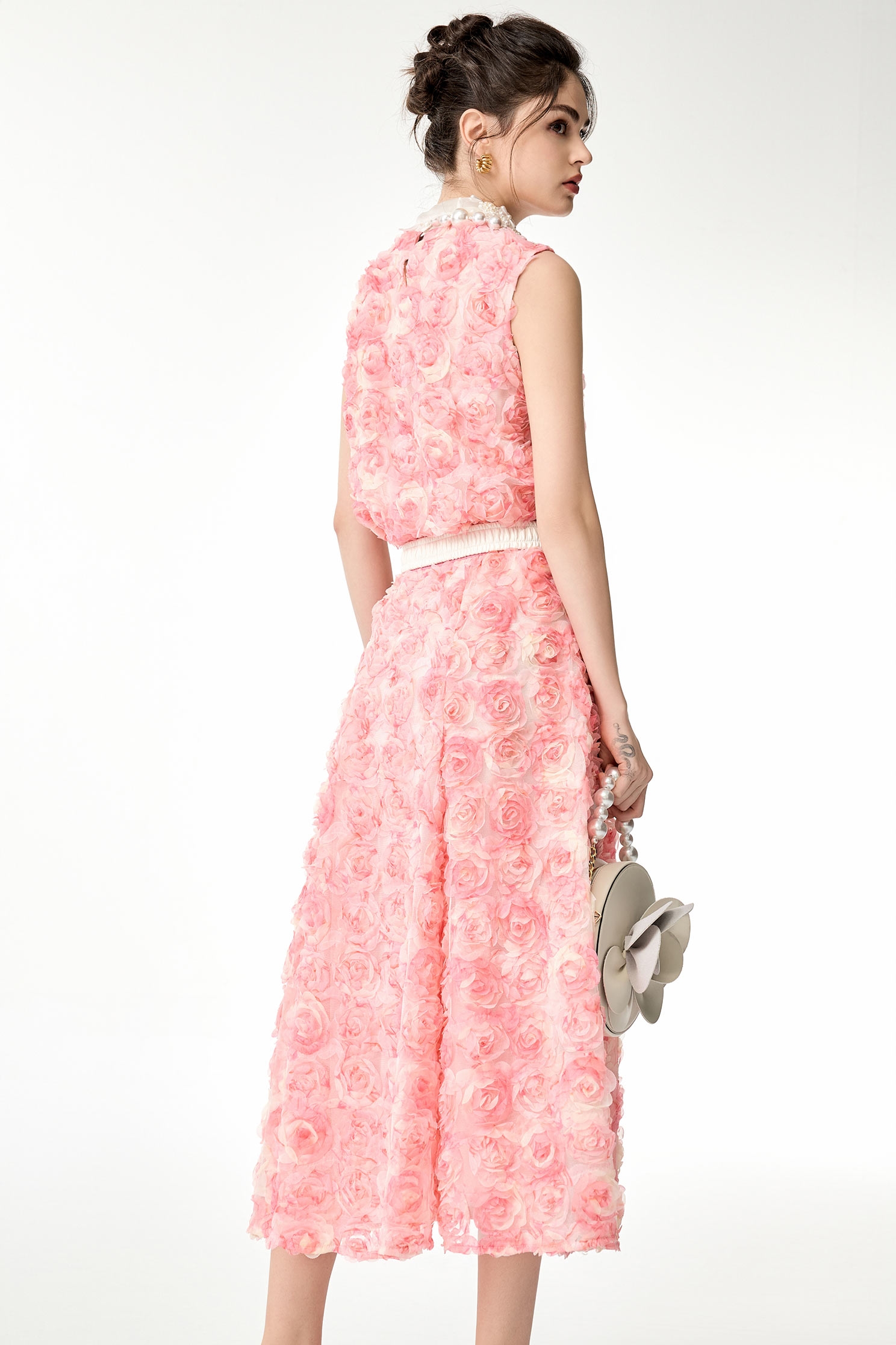 奢華粉玫瑰造型長裙奢華粉玫瑰造型長裙,春夏穿搭,時髦成套搭配,網紗,網裙,花花世界