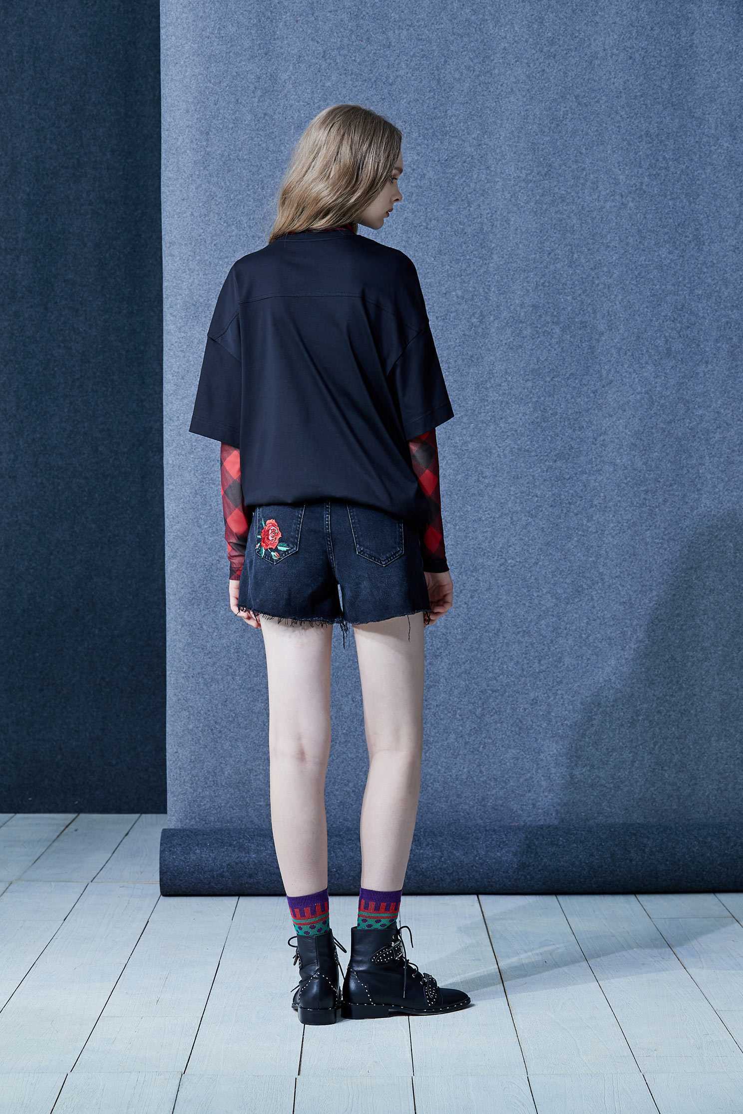 Fahsion street shorts,tanning,embroidery,cowboy,sdenimshorts,jeans,shorts,blackjeans,blackpants