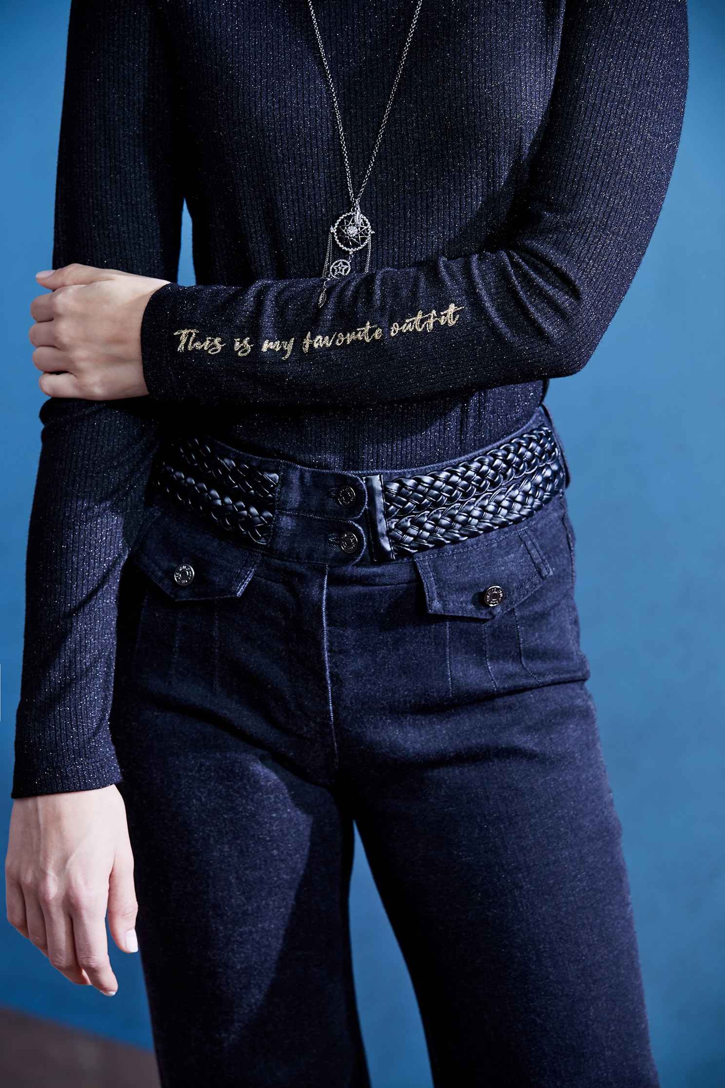 flared jeans,Tanning,Bell Bottom Jeans,cowboy,Jeans,Women's denim trousers,Pants,長褲,Thin pants,Black jeans,黑色褲子,Black trousers