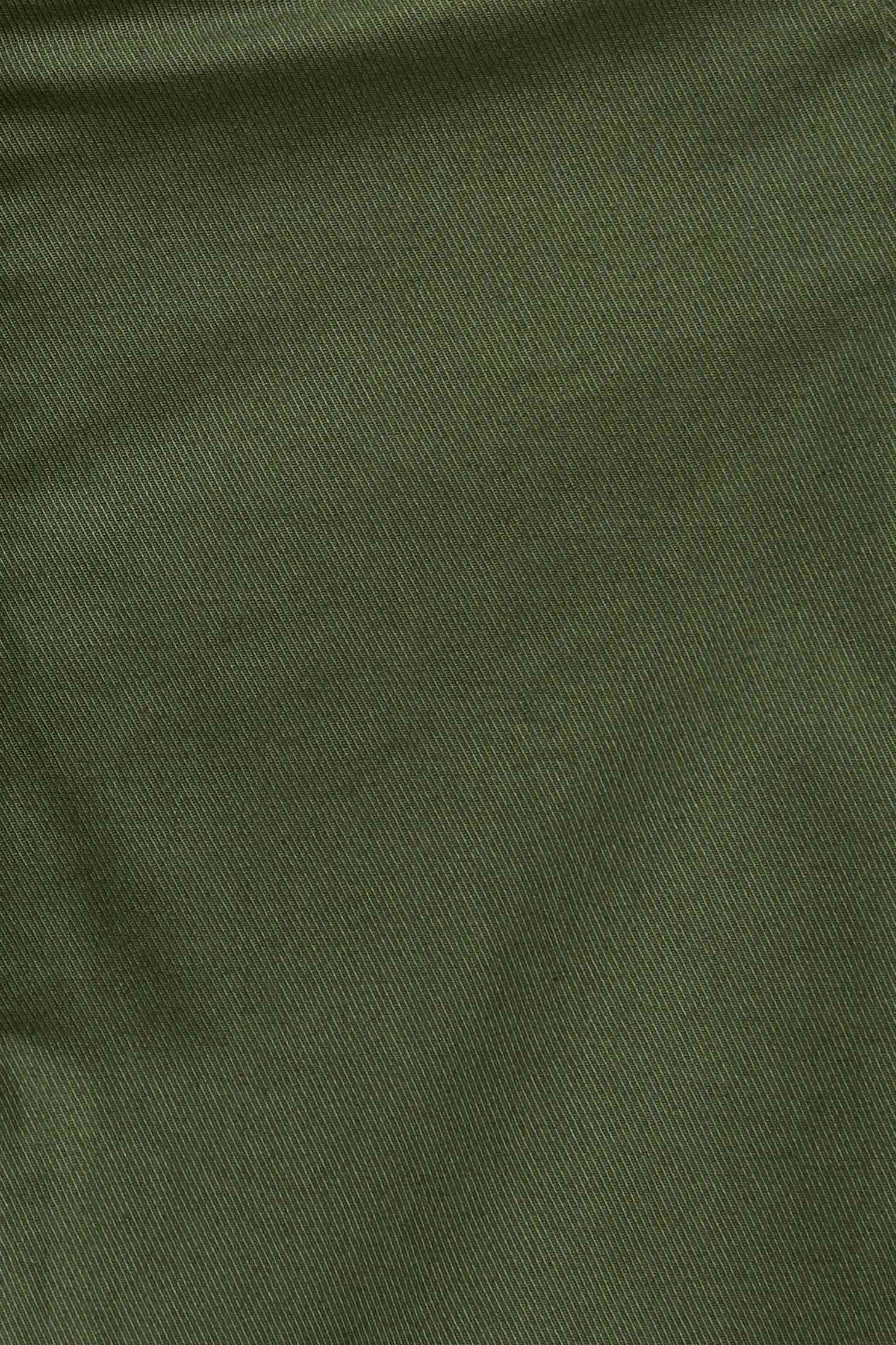 Olive green shorts,shorts,belt