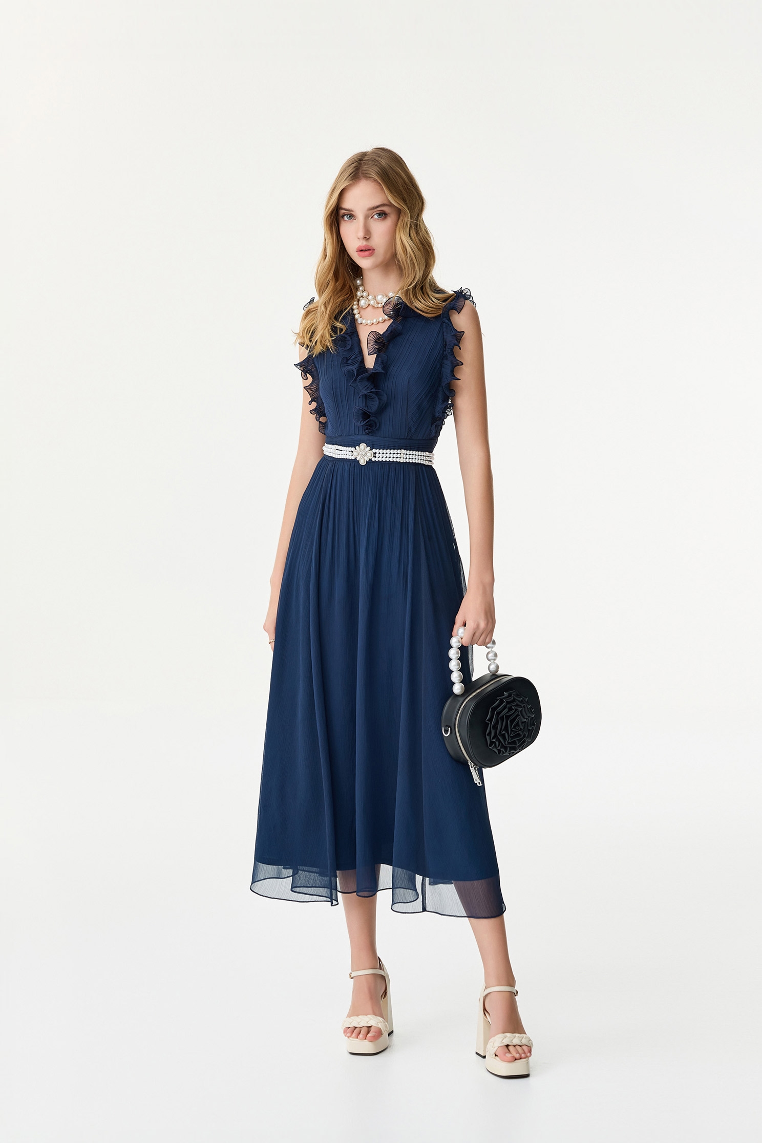 海洋洞穴色細紋雪紡禮服洋裝海洋洞穴色細紋雪紡禮服洋裝,V領洋裝,人氣商品,小禮服,春夏穿搭,條紋,洋裝特輯,禮服,荷葉,雪紡,雪紡洋裝