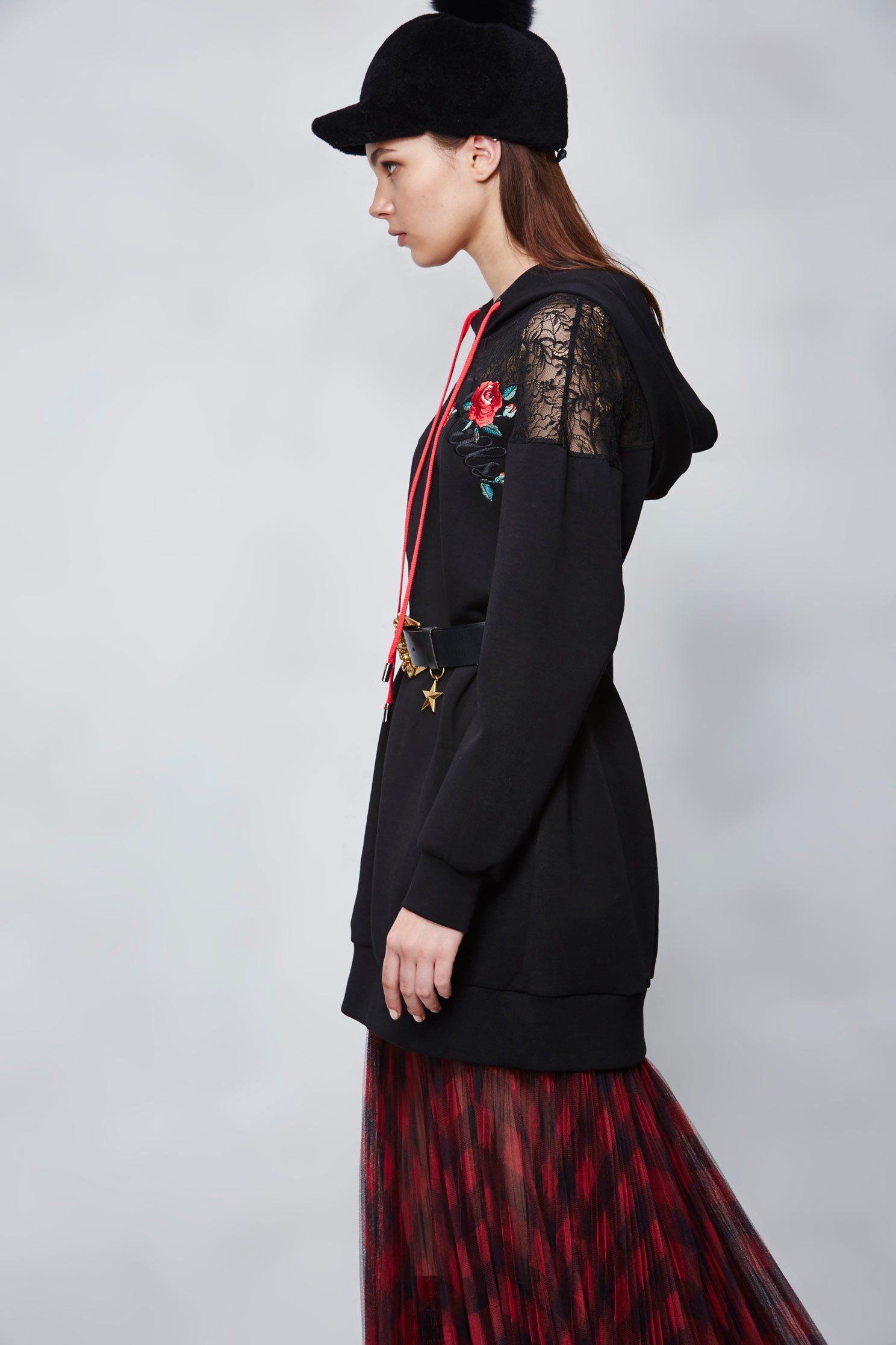 Embroidered fashion hoodie,Dress,embroidery,刺繡洋裝,Cocktail Dress,embroidered,Lace,Lace Dress,透膚洋裝,長袖洋裝,Black dress