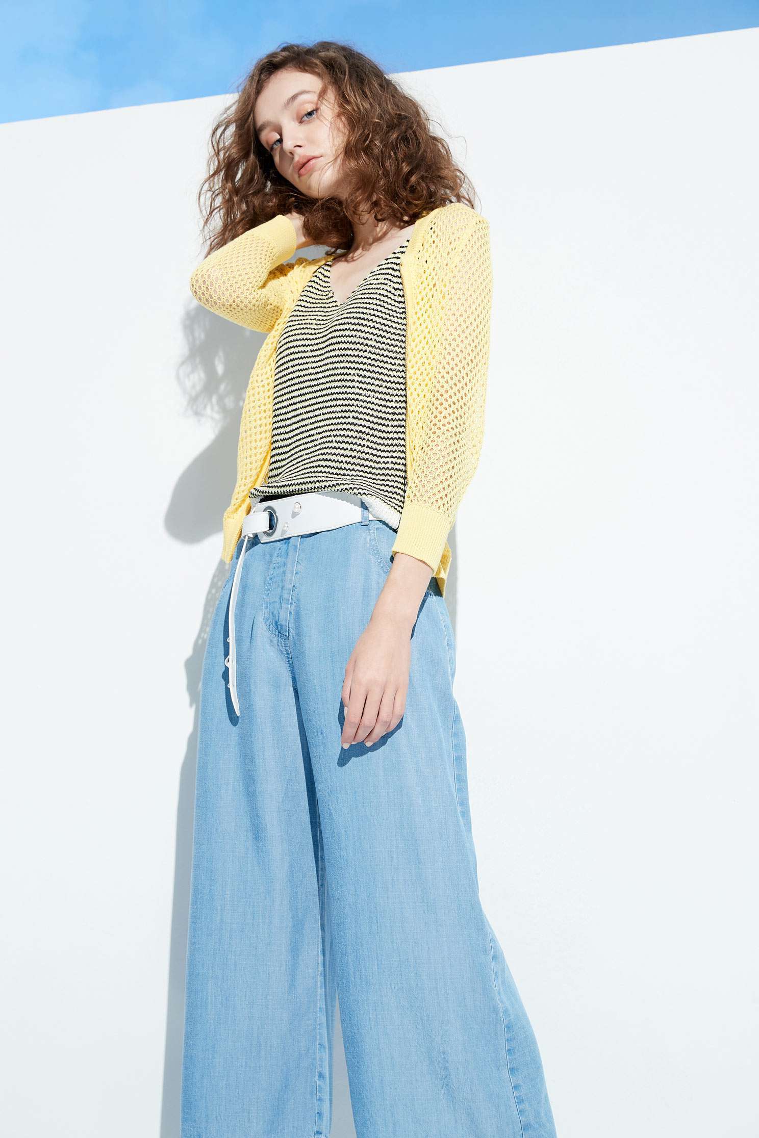 Striped V-neck knit vest,vest,knitting,knittedvest