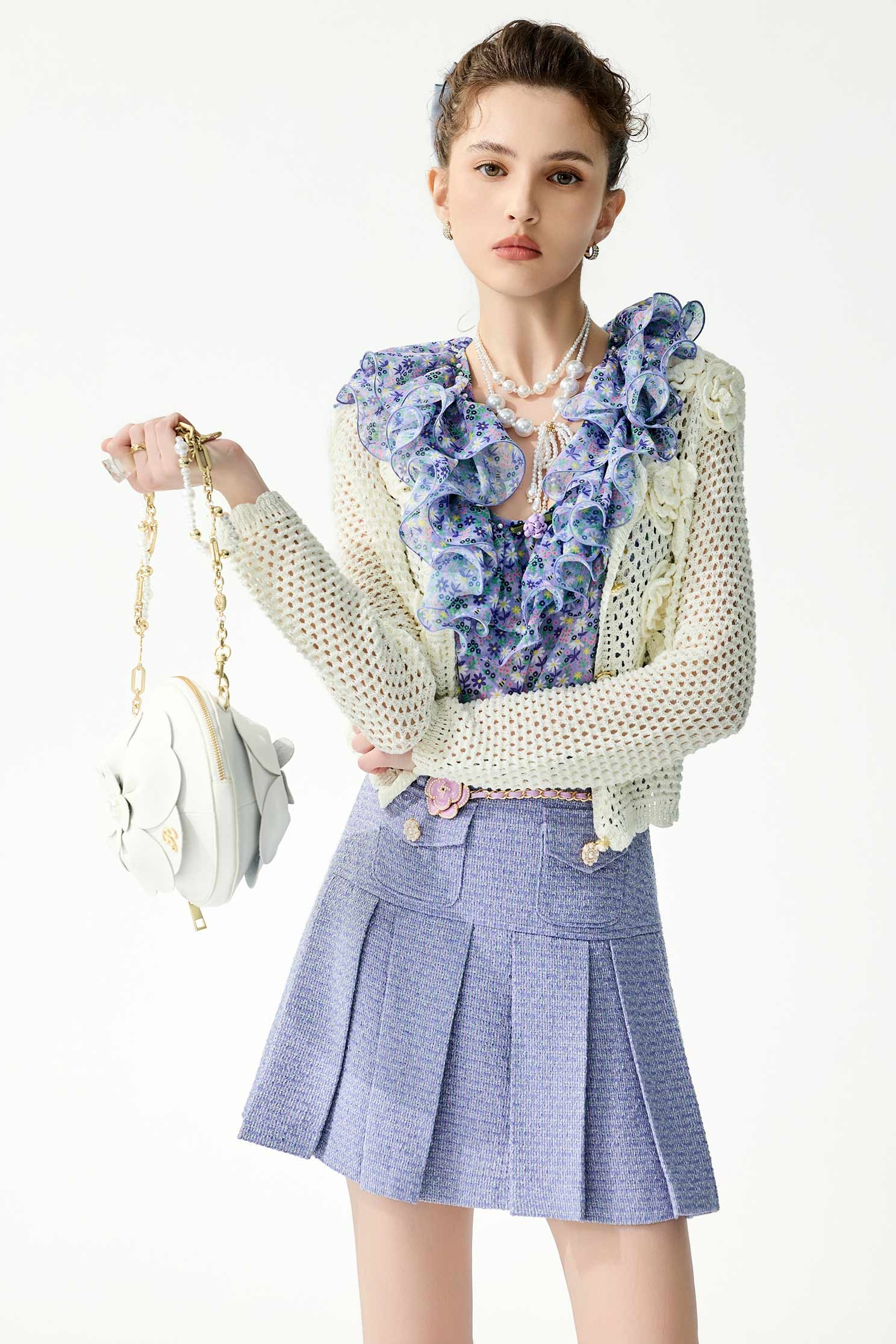 灰調葡萄紫花園印花雪紡上衣灰調葡萄紫花園印花雪紡上衣,上衣,春夏穿搭,珍珠,荷葉,雪紡