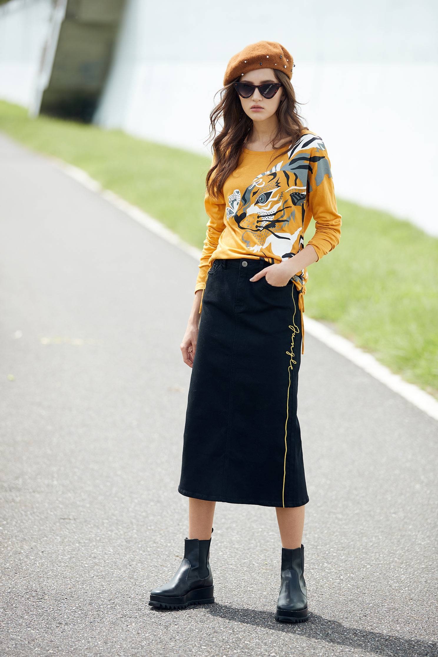 tiger head with drawstring Side long sleeves tops,t-shirt,top,longsleevetop