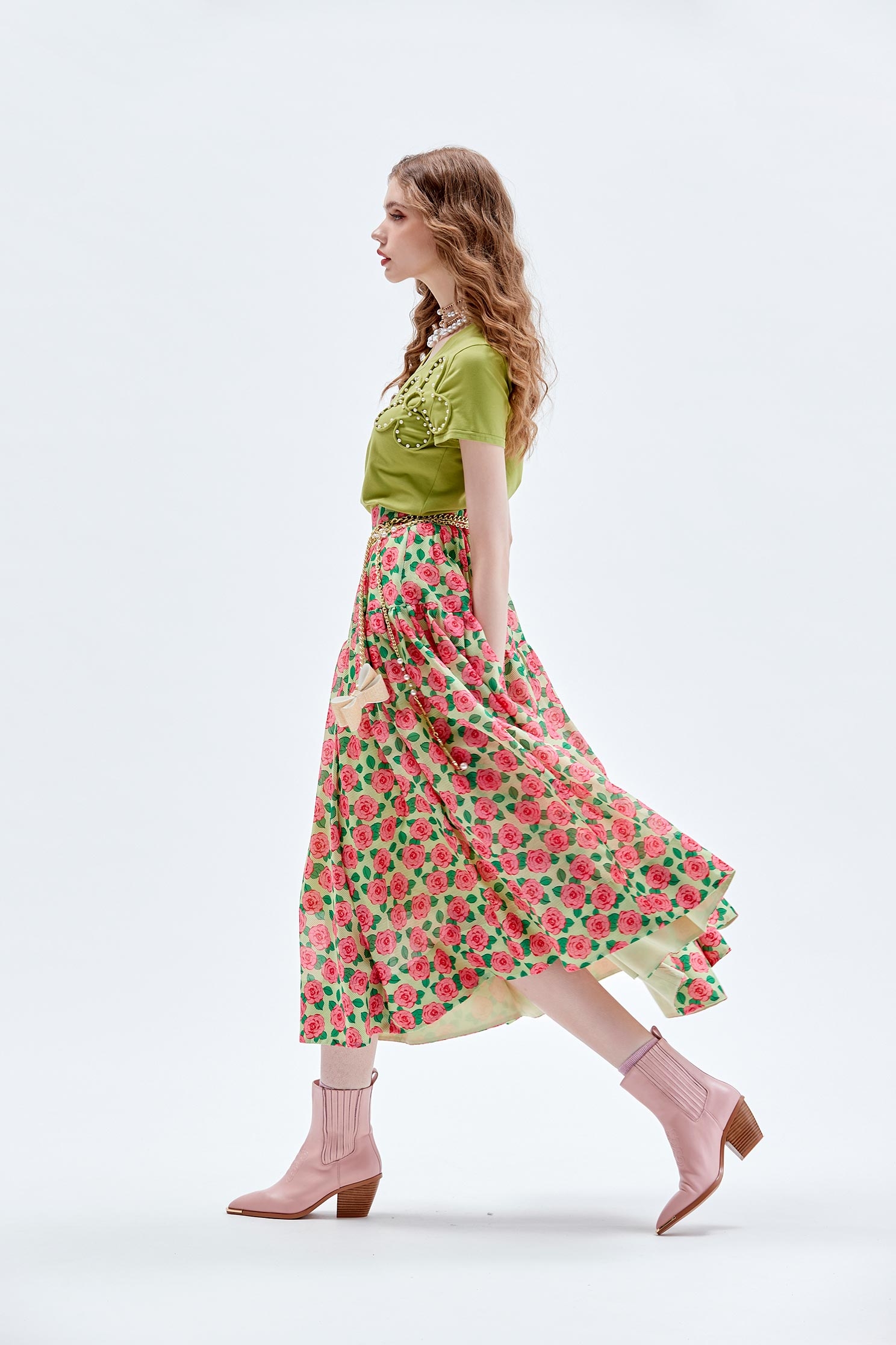 青蘋果花朵T恤上衣青蘋果花朵T恤上衣,上衣,珍珠,秋冬穿搭