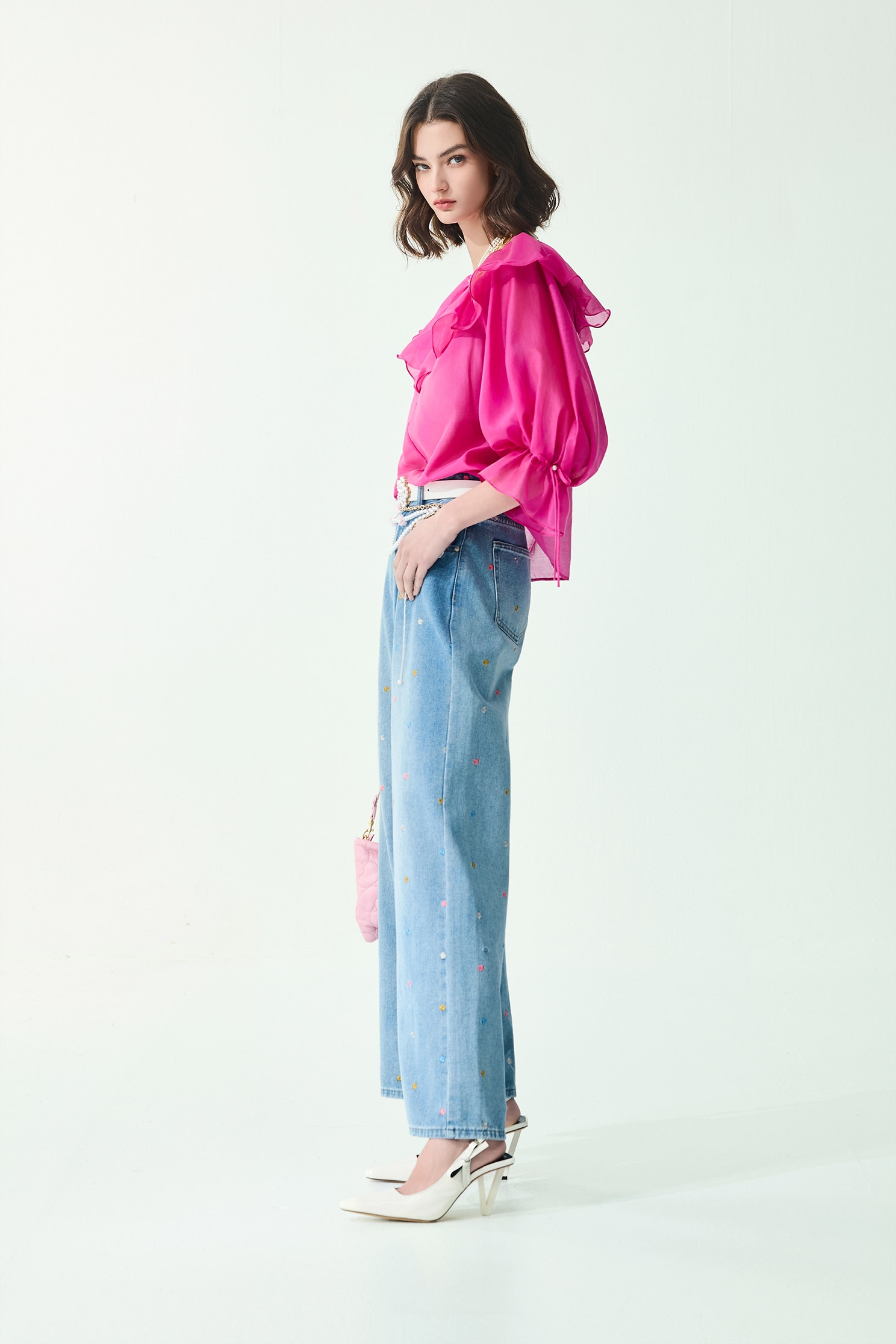 電光紫粉色荷葉棉質上衣電光紫粉色荷葉棉質上衣,上衣,春夏穿搭,荷葉,蝴蝶結
