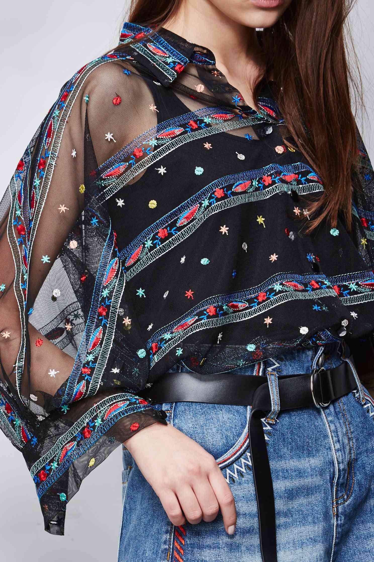 Embroidered street mesh top,Top,embroidery,刺繡上衣,Valentine,Mesh,embroidered,繡花上衣,長袖上衣