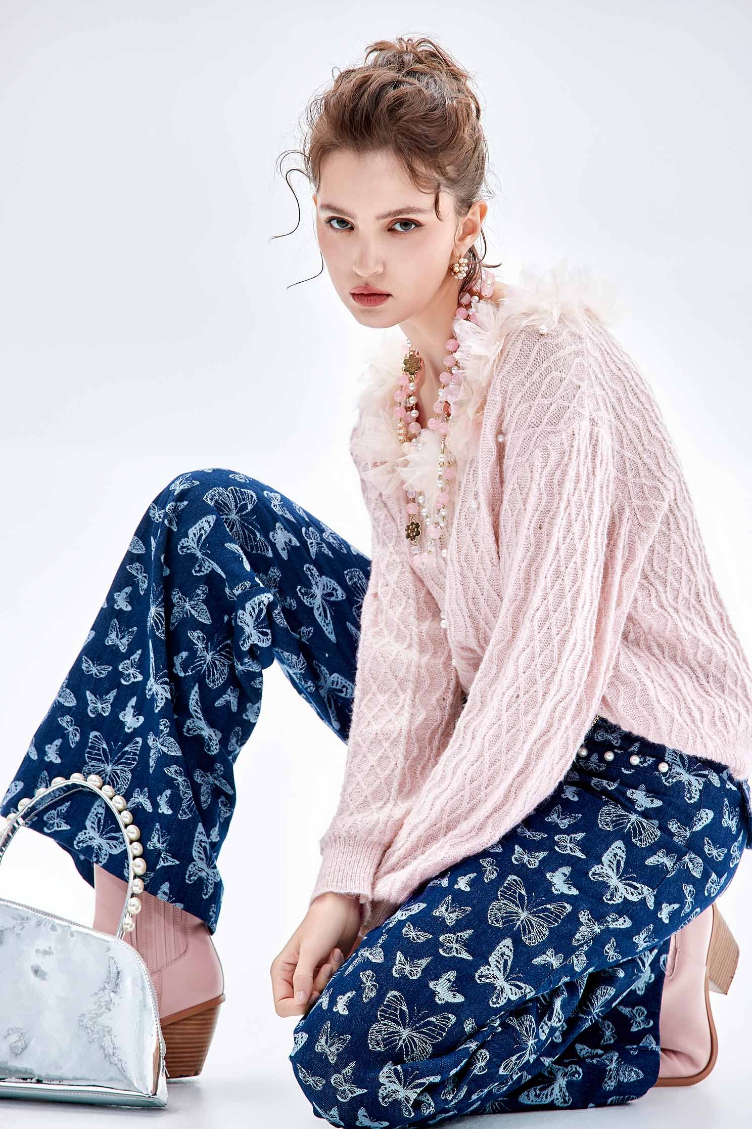 漸層光耀粉針織上衣漸層光耀粉針織上衣,上衣,人氣商品,秋冬穿搭,針織,針織衫