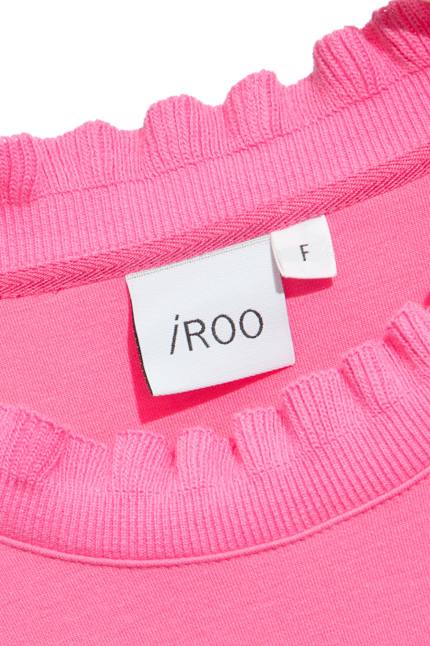 閃粉色花朵刺繡上衣閃粉色花朵刺繡上衣,上衣,人氣商品,刺繡,派對特輯,珍珠,秋冬穿搭,花花世界,荷葉