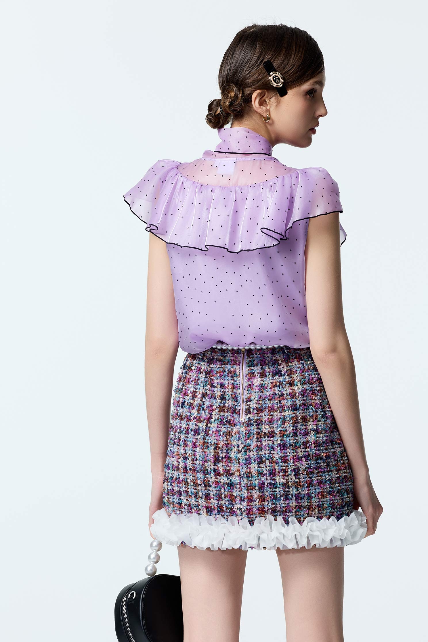 光澤感大麗花紫上衣光澤感大麗花紫上衣,上班OL穿搭,上衣,波點,秋冬穿搭,荷葉,蝴蝶結