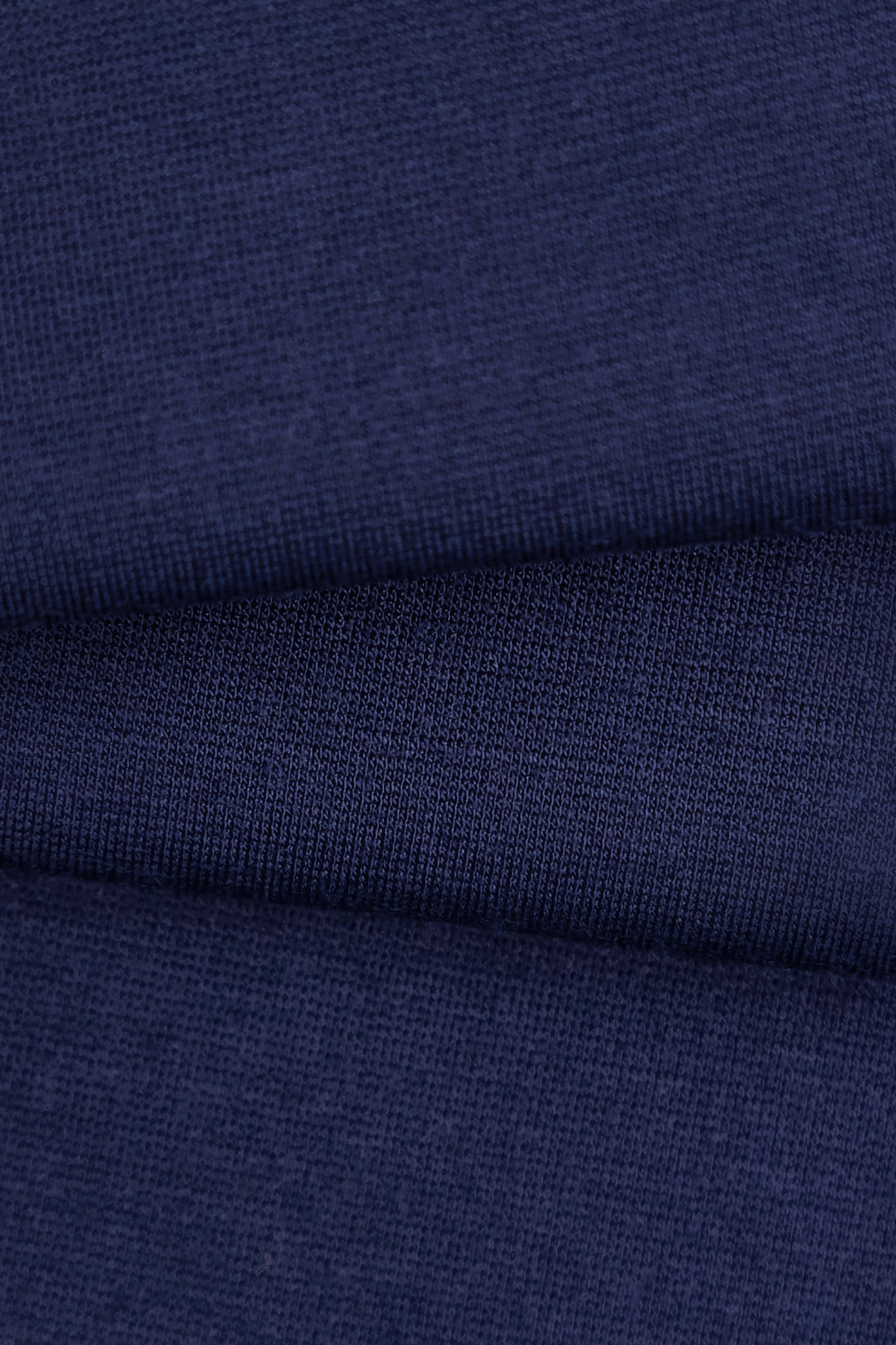 蝴蝶蕾絲造型Ｔ恤上衣蝴蝶蕾絲造型Ｔ恤上衣,T-Shirt,上班OL穿搭,上衣,刺繡,秋冬穿搭,約會特輯,蕾絲