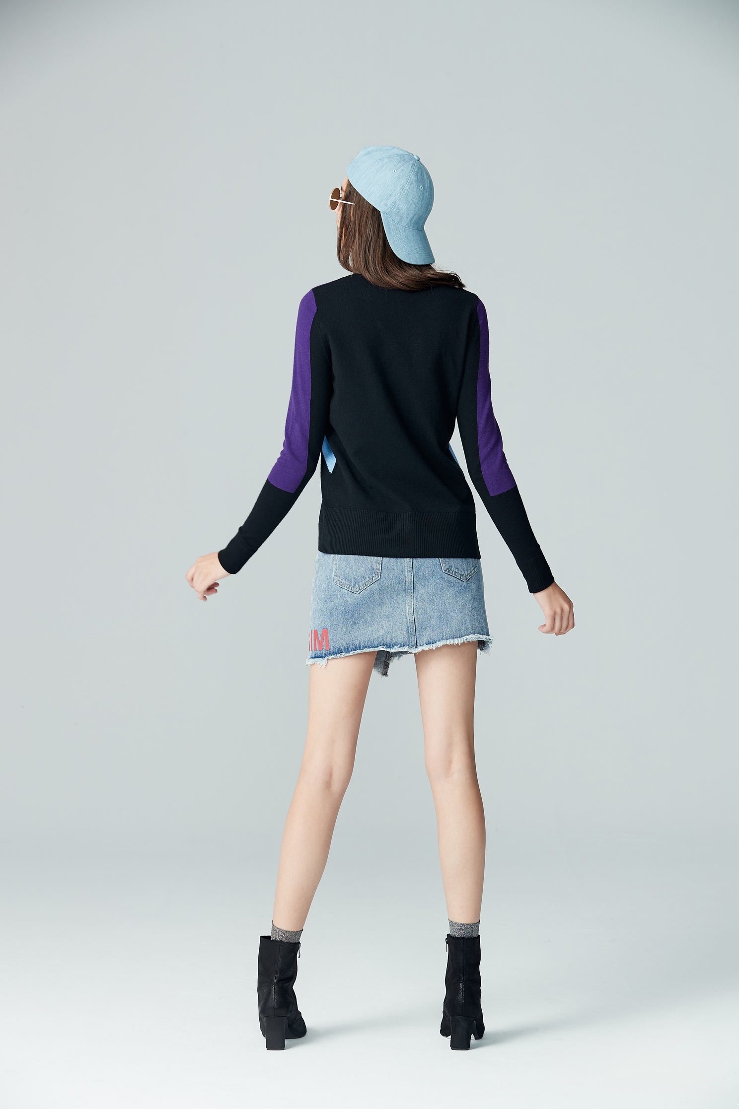 contrast color block knit sweater,top,knitting,knittedtop,knittedtop,longsleevetop