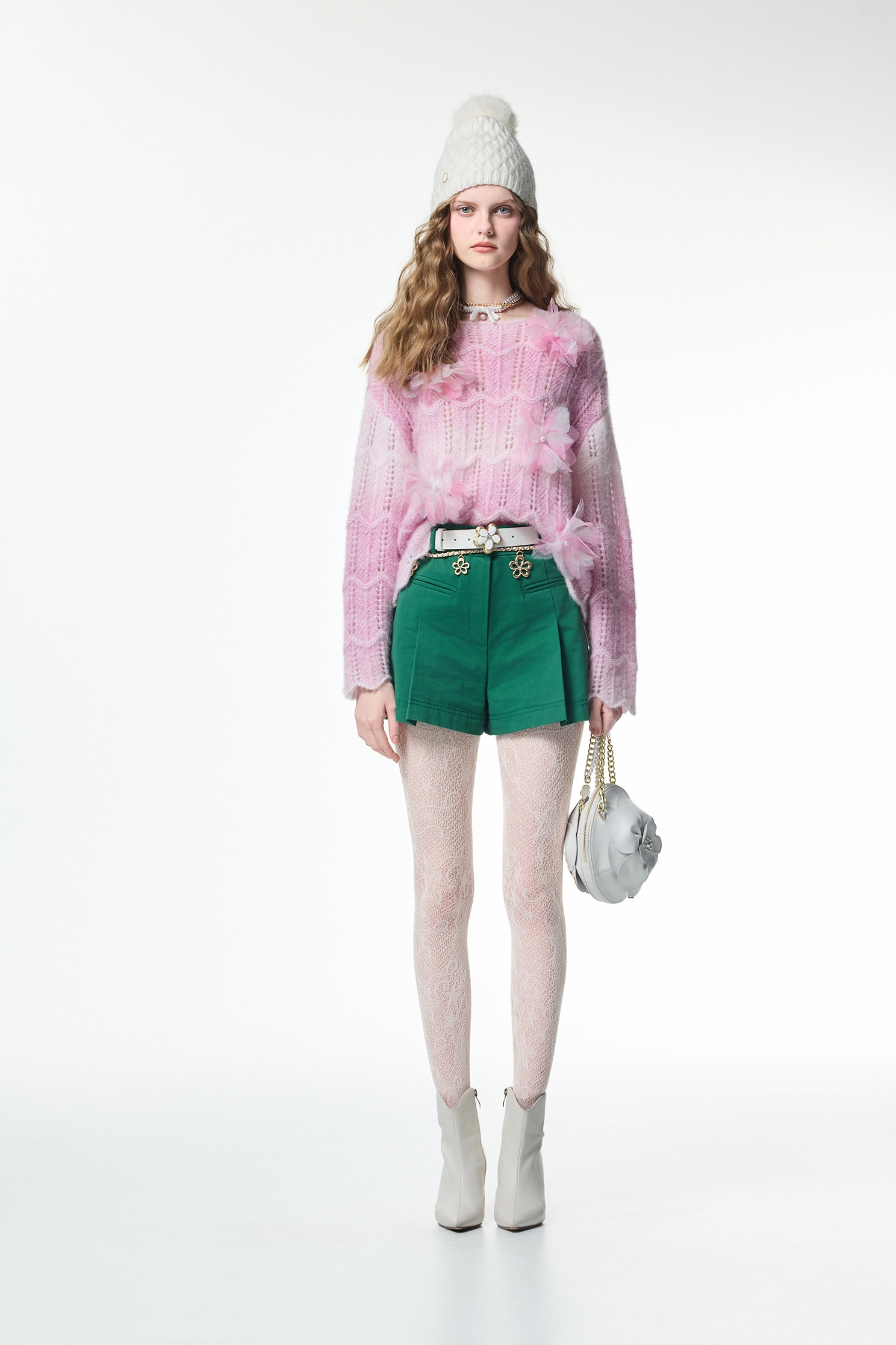 玫瑰石英粉漸層染針織上衣玫瑰石英粉漸層染針織上衣,上衣,人氣商品,秋冬穿搭,約會特輯,花花世界,針織,針織上衣,針織衫