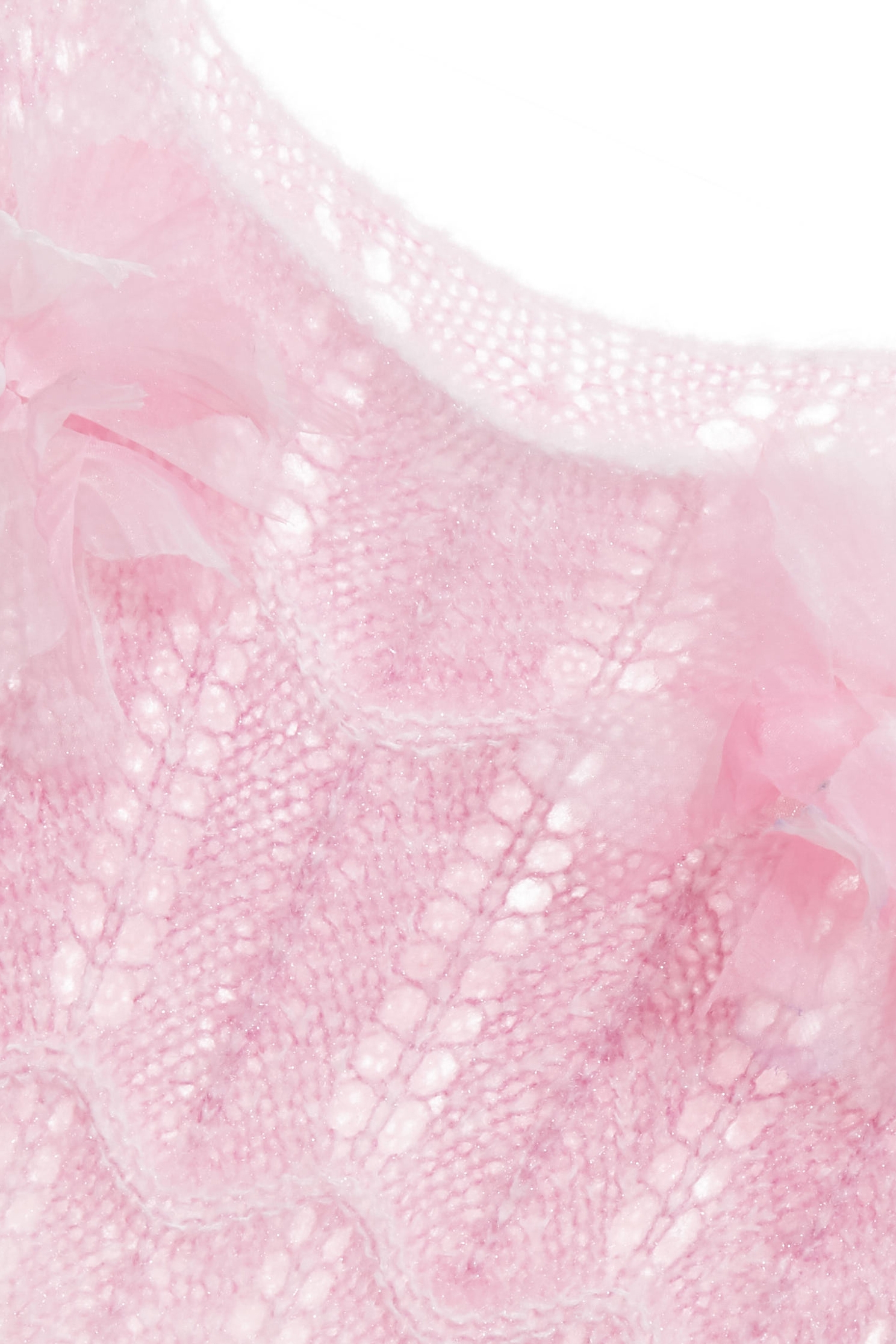 玫瑰石英粉漸層染針織上衣玫瑰石英粉漸層染針織上衣,上衣,人氣商品,秋冬穿搭,約會特輯,花花世界,針織,針織上衣,針織衫