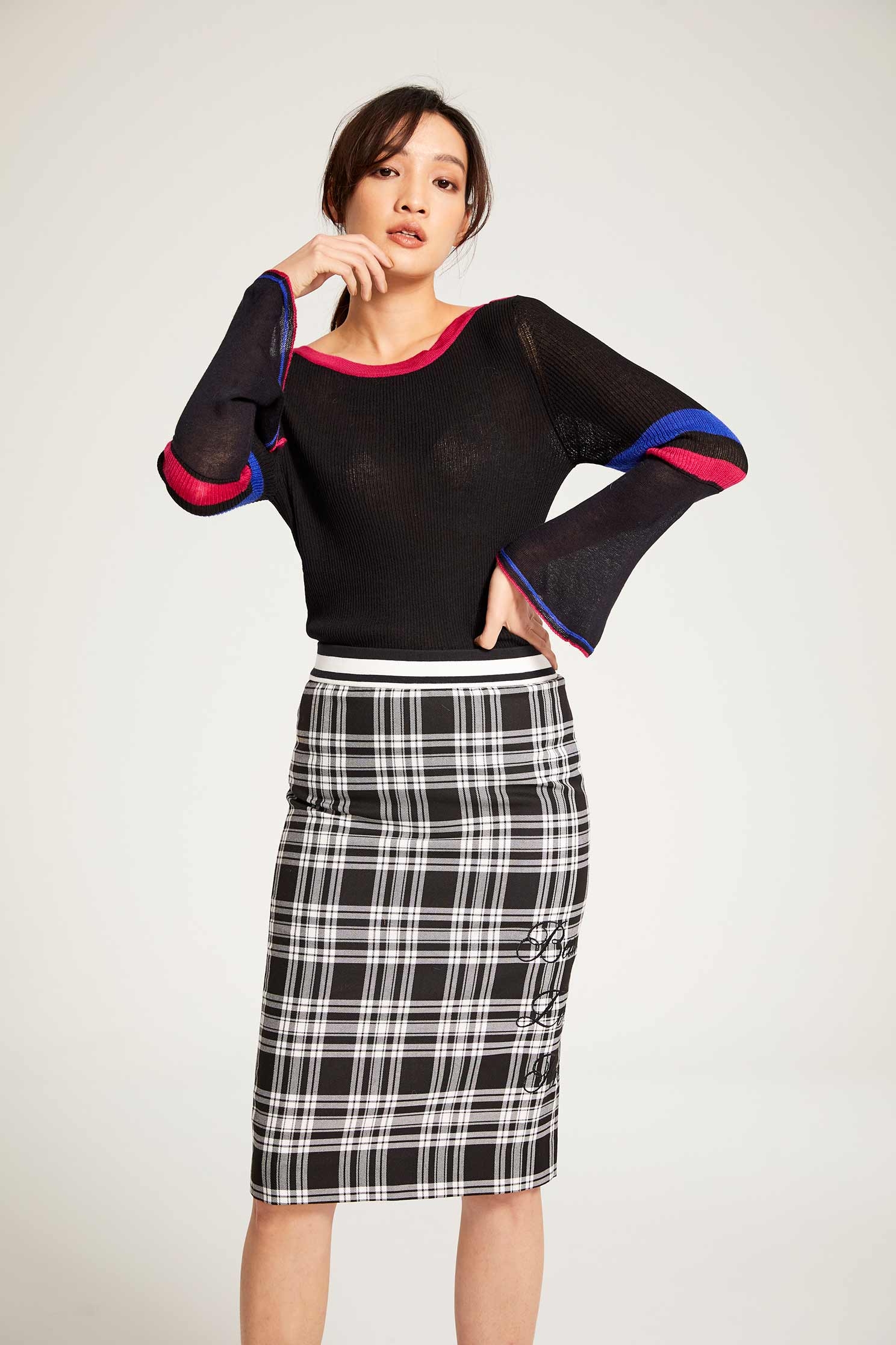 Coloring knitwear,roundnecktop,rayon,knitting,knittedtop,knittedtop,longsleevetop,blacktop