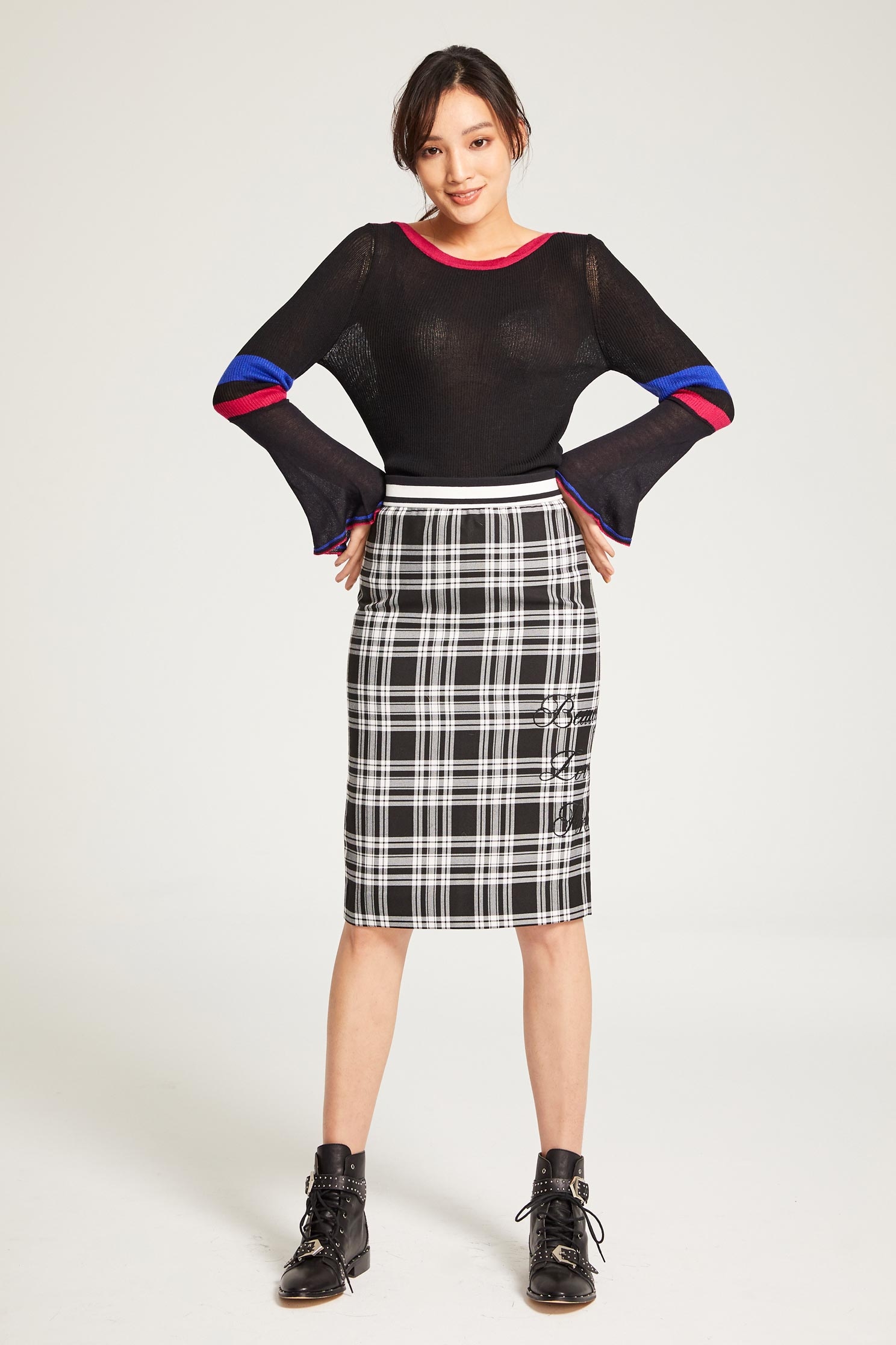 Coloring knitwear,roundnecktop,rayon,knitting,knittedtop,knittedtop,longsleevetop,blacktop
