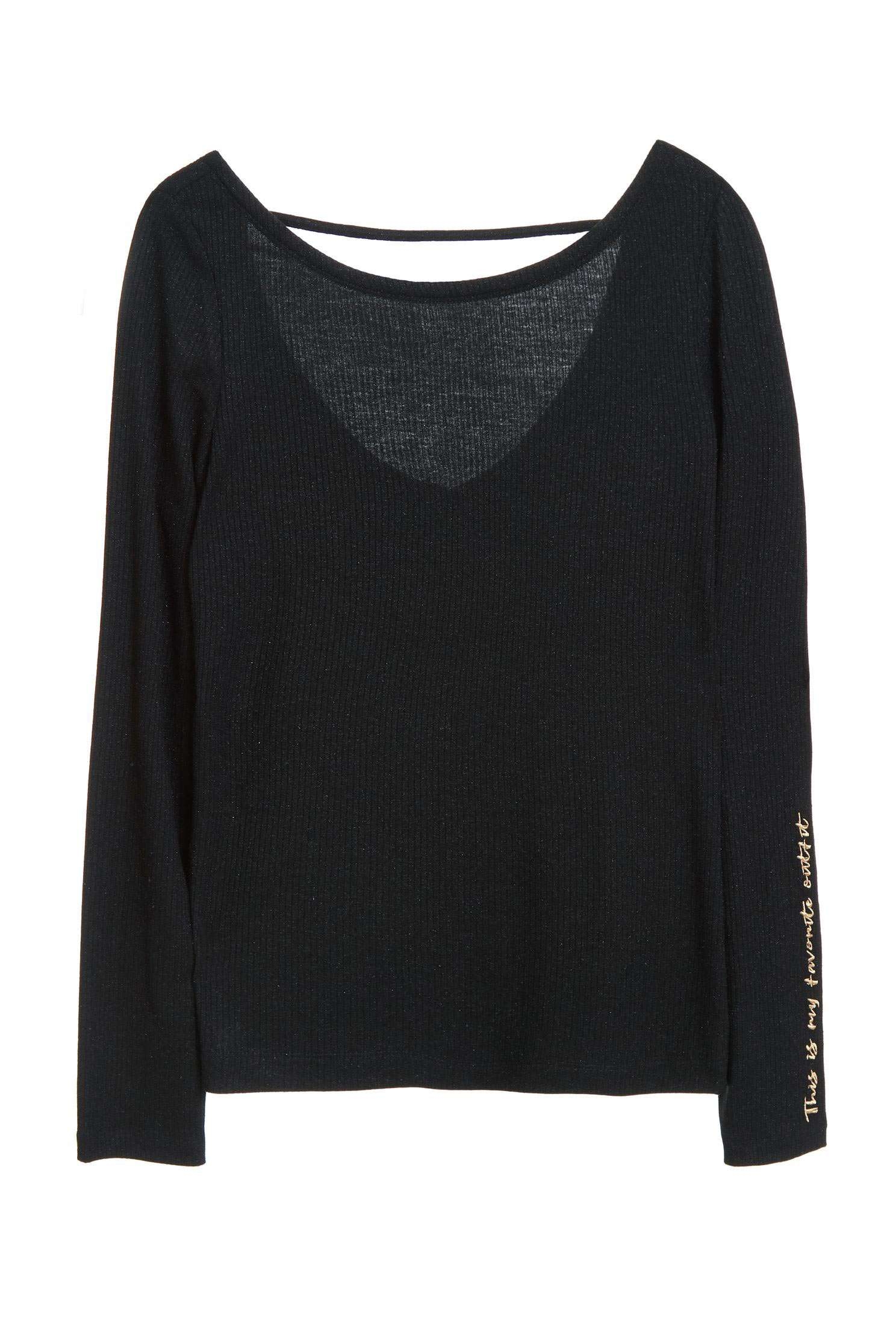 Soft fabric T-shirt,T恤,U-neck top,Top,embroidery,刺繡上衣,Rayon,embroidered,繡花上衣,長袖上衣,黑色上衣