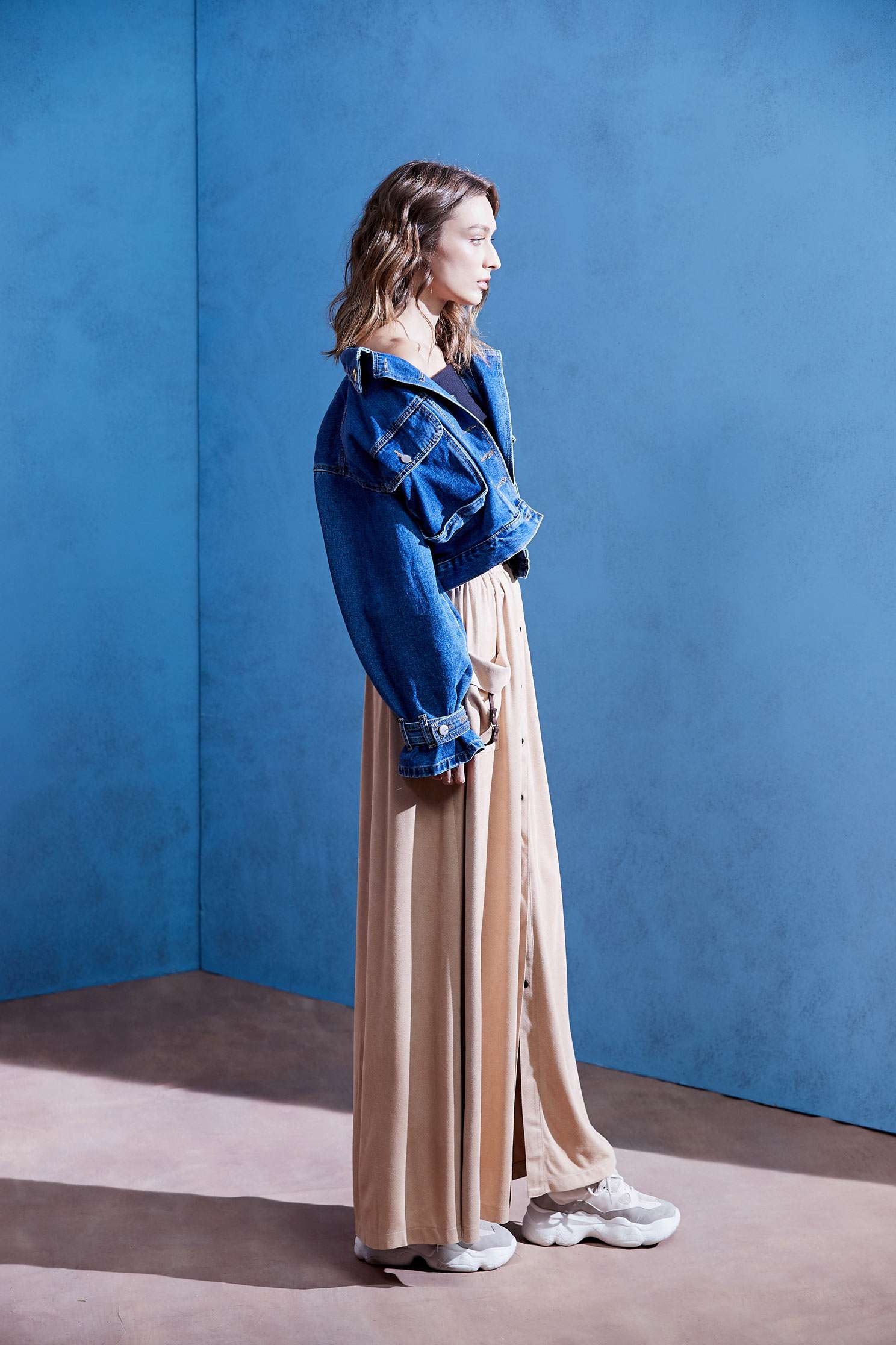 Lapel long-sleeved T-shirt,T-Shirt,T恤,Off shoulder Top,Top,Off Shoulder Top,長袖上衣,黑色上衣