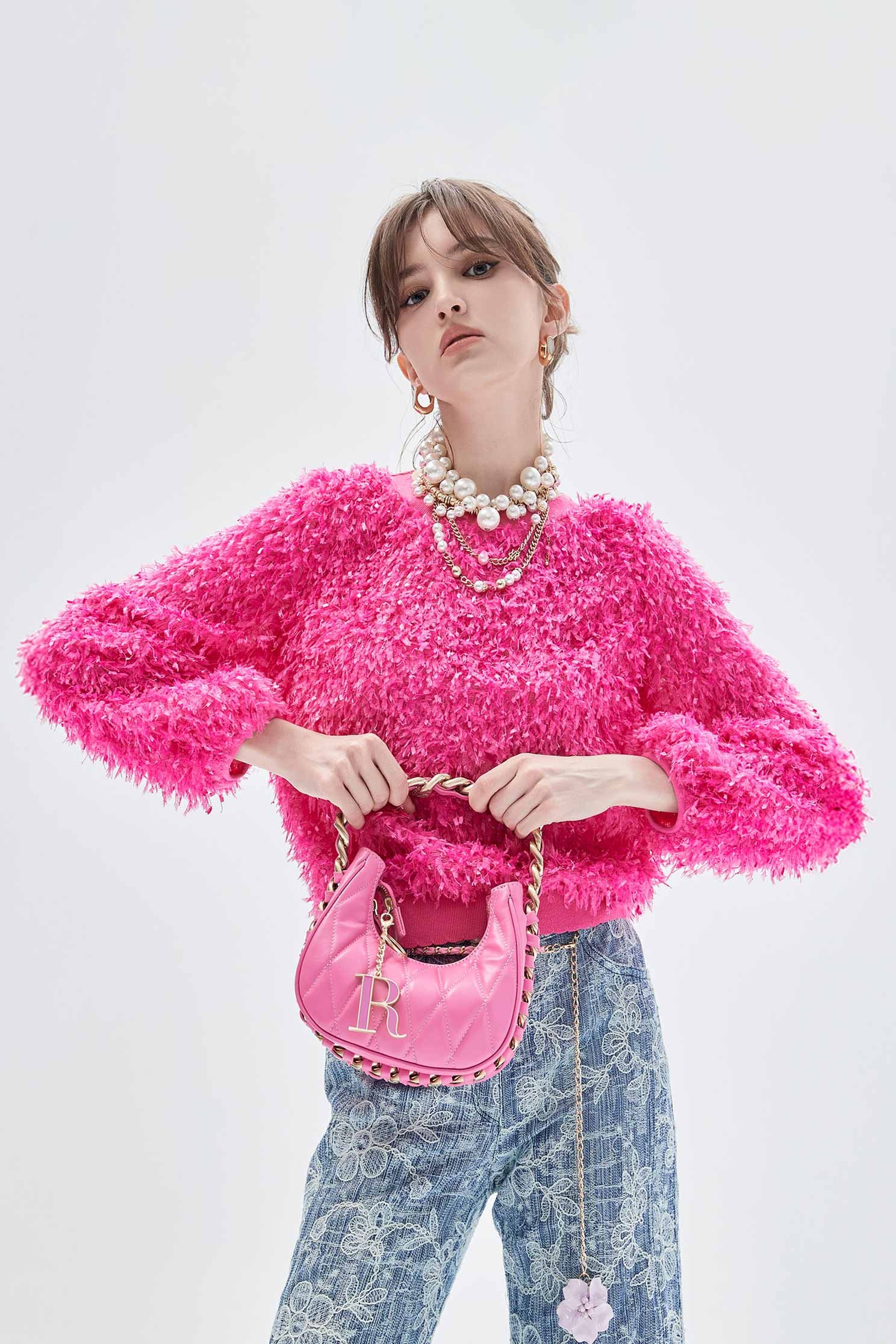 威尼斯粉立體雷切花片上衣威尼斯粉立體雷切花片上衣,一般外套,上衣,外套,春夏穿搭,約會特輯,花花世界