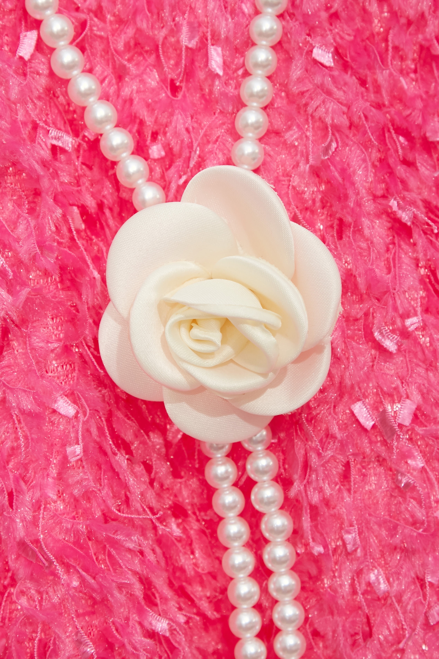 威尼斯粉立體雷切花片上衣威尼斯粉立體雷切花片上衣,一般外套,上衣,外套,春夏穿搭,約會特輯,花花世界