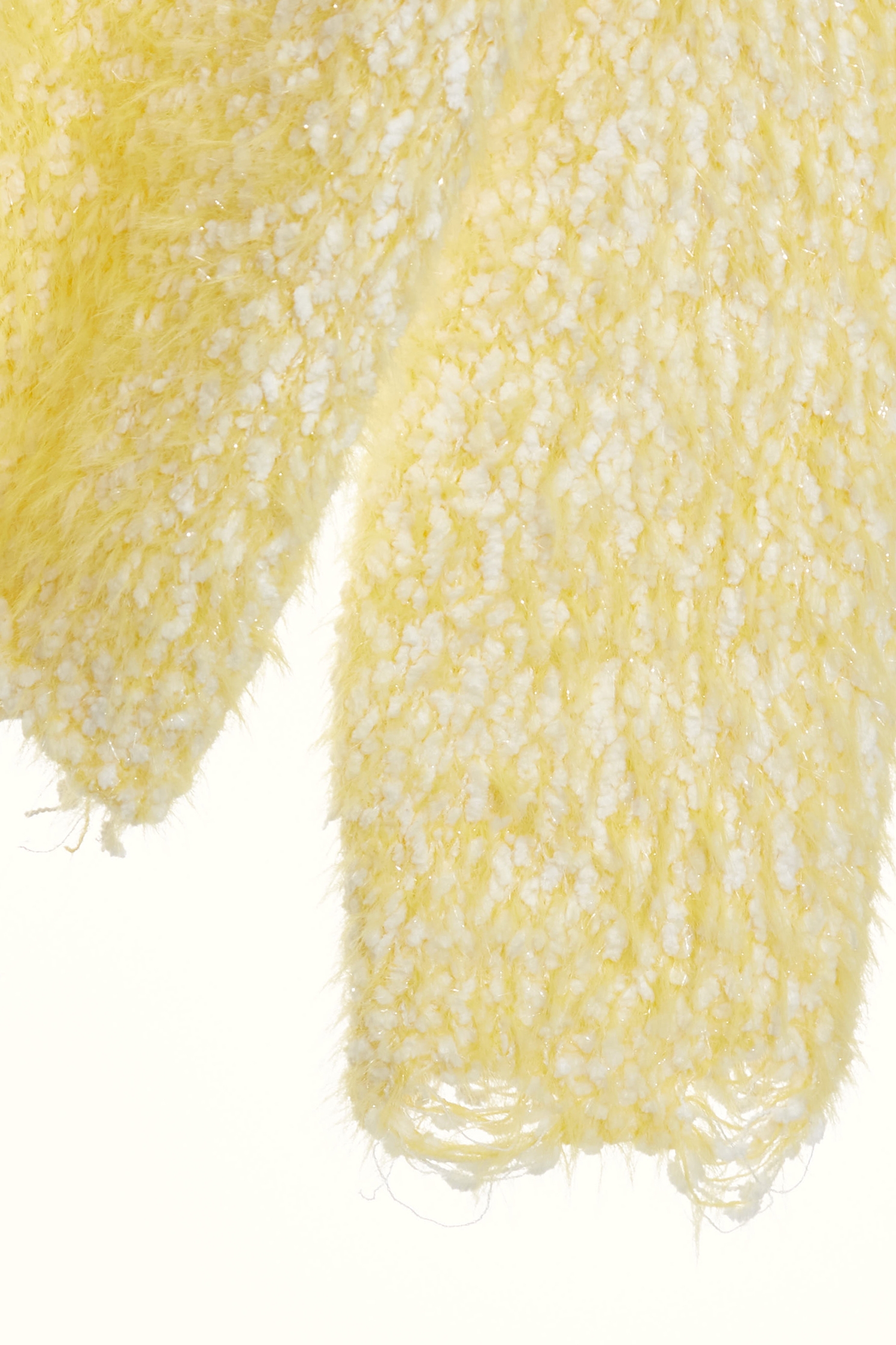 明黃色磨毛沙針織上衣明黃色磨毛沙針織上衣,上衣,人氣商品,派對特輯,珍珠,秋冬穿搭,約會特輯,花花世界,針織,針織上衣,針織衫