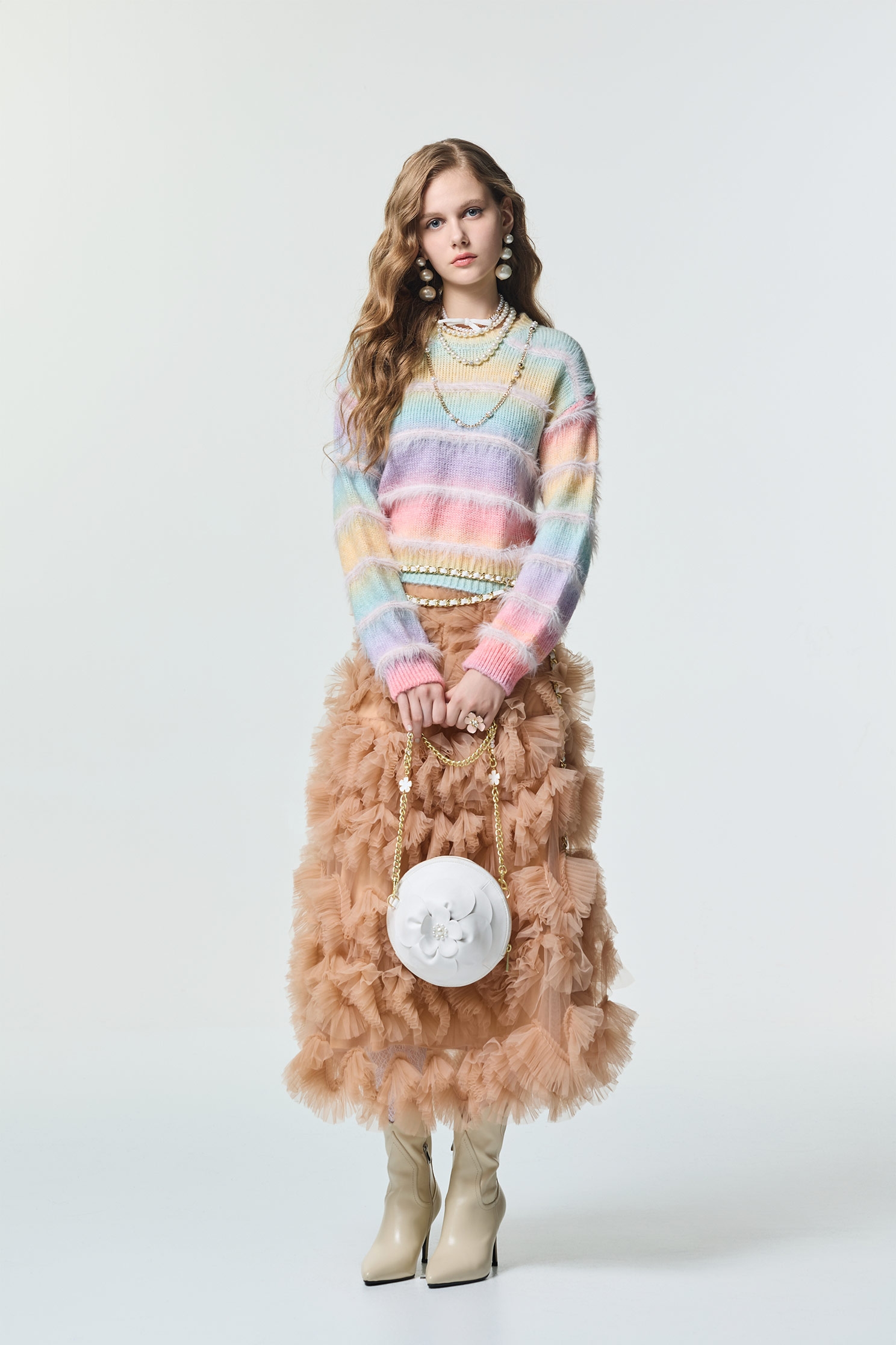 五彩漸層配條針織上衣五彩漸層配條針織上衣,上衣,春夏穿搭,約會特輯,針織,針織上衣,針織衫