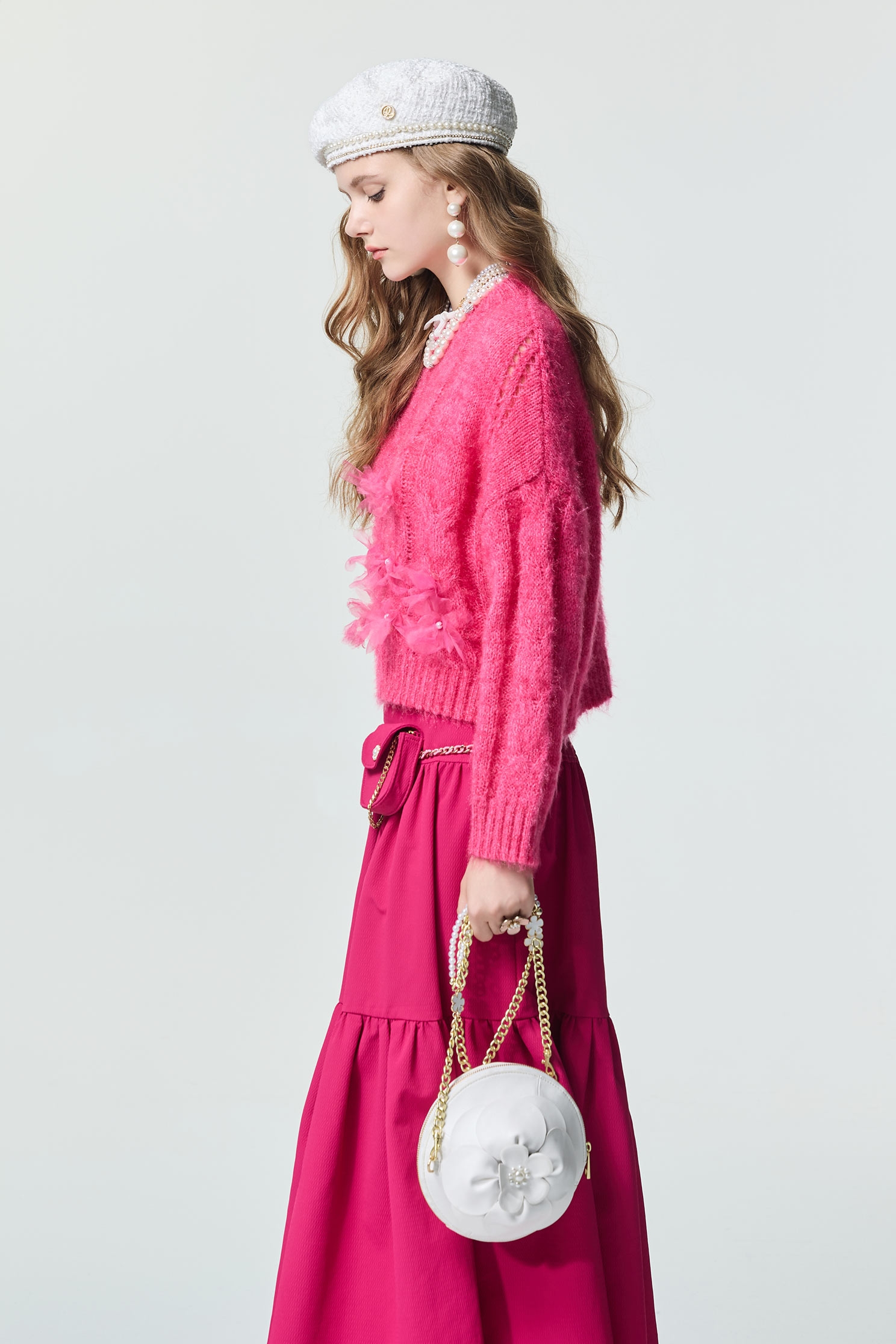 玫瑰可露麗針織上衣玫瑰可露麗針織上衣,上衣,人氣商品,春夏穿搭,約會特輯,花花世界,針織,針織上衣,針織衫