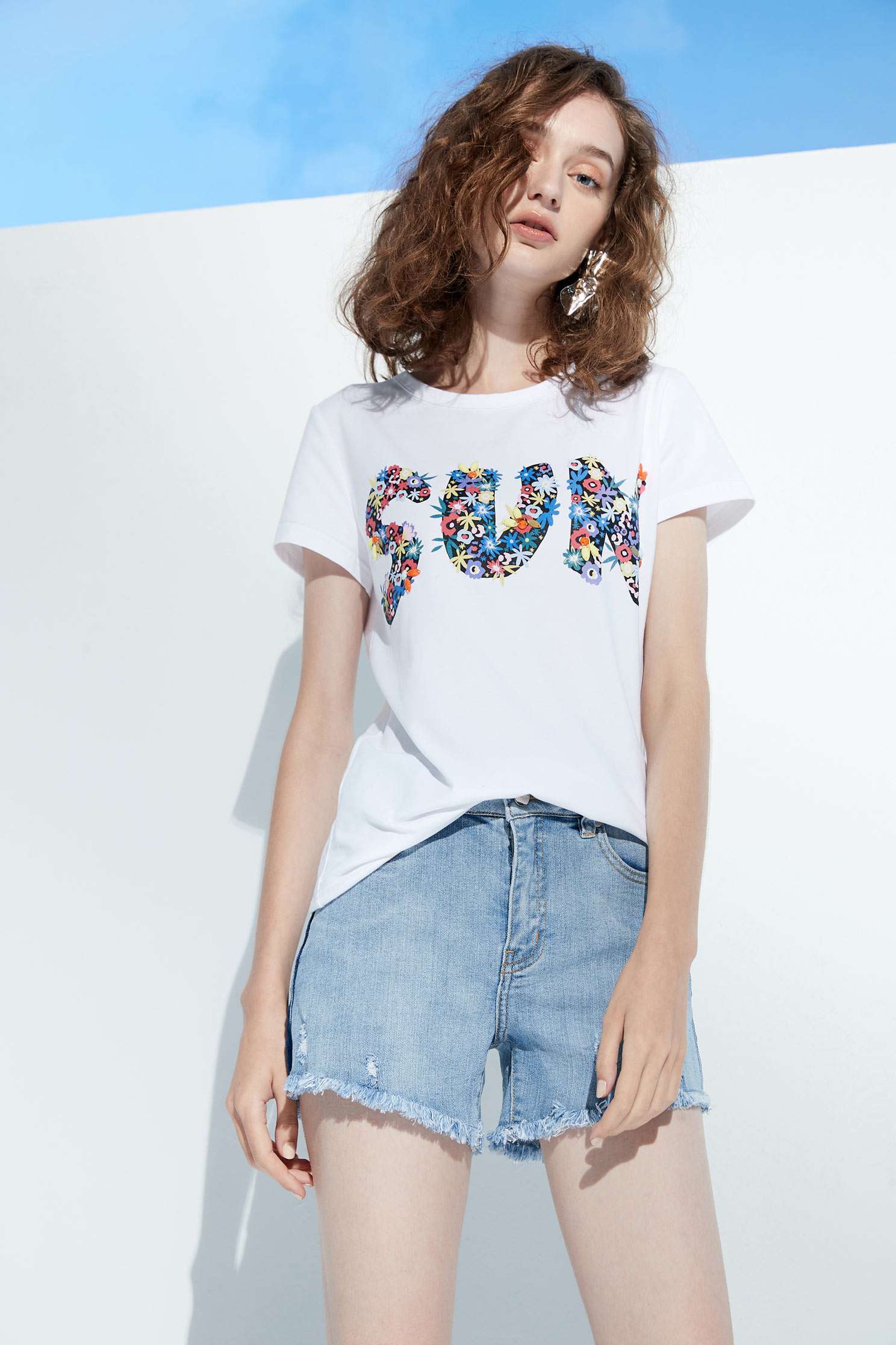 Flower word popular cotton T-shirt,T-Shirt,T恤,圓領上衣,白色上衣,短袖上衣,Cotton