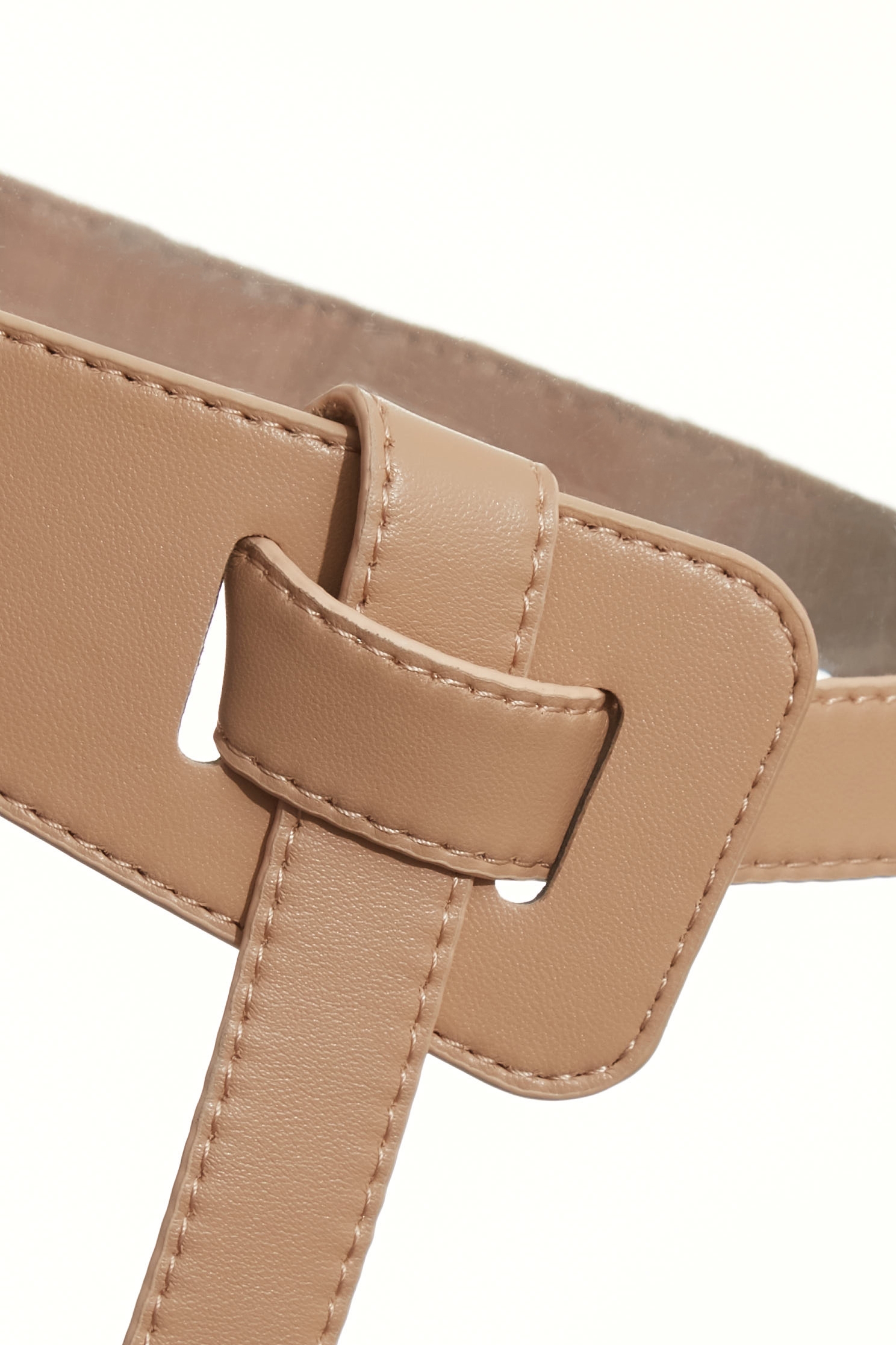 簡約造型腰封簡約造型腰封,春夏穿搭,皮革