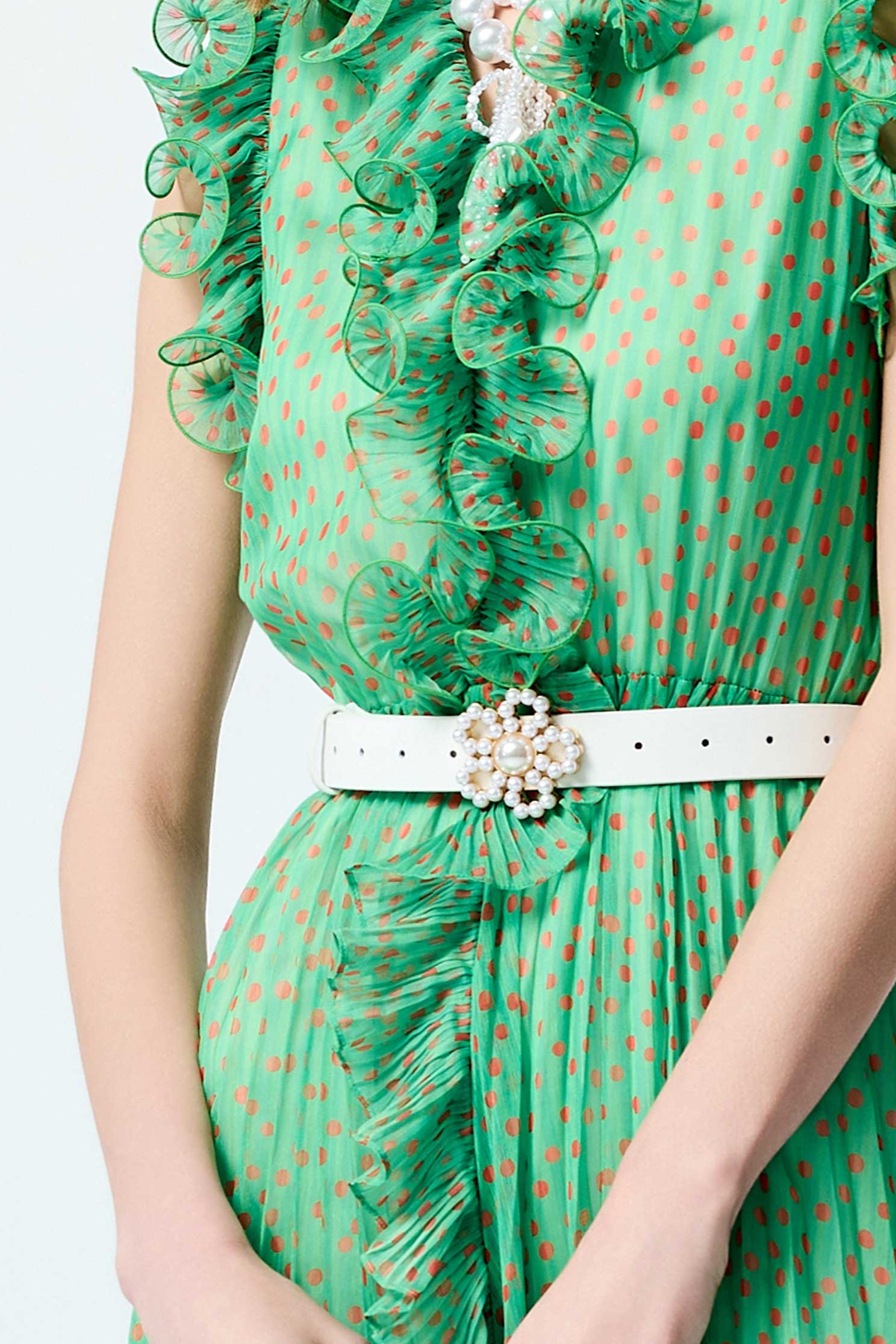 牛皮珍珠花型腰帶牛皮珍珠花型腰帶,春夏穿搭,珍珠,皮帶,皮革