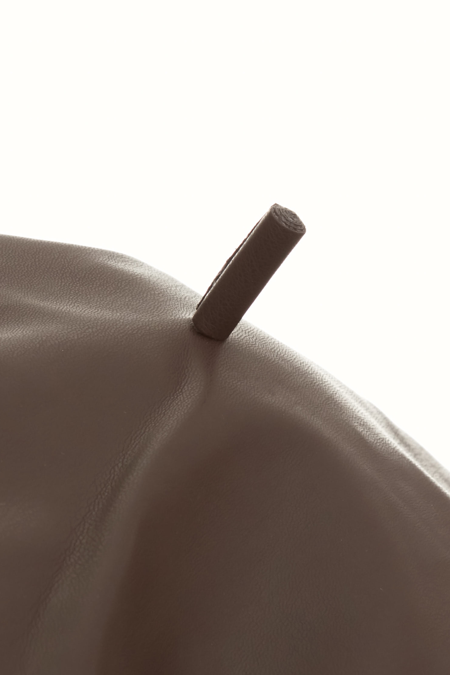 法式貝雷帽法式貝雷帽,皮革,秋冬穿搭