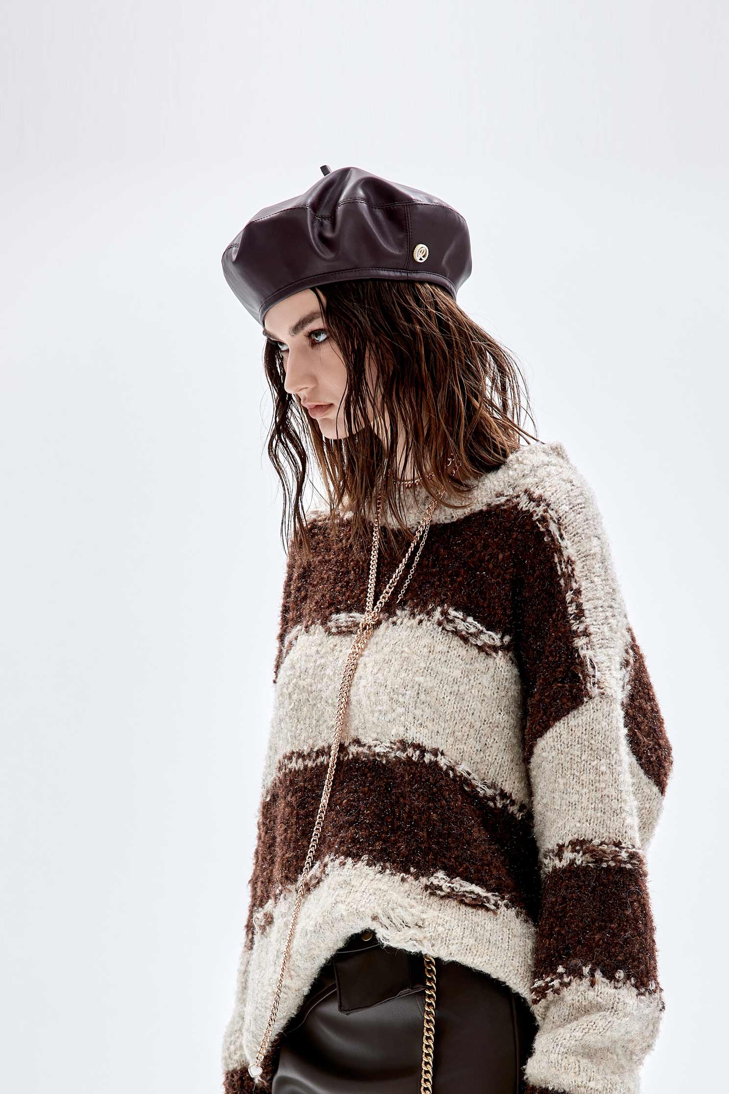 法式貝雷帽法式貝雷帽,皮革,秋冬穿搭