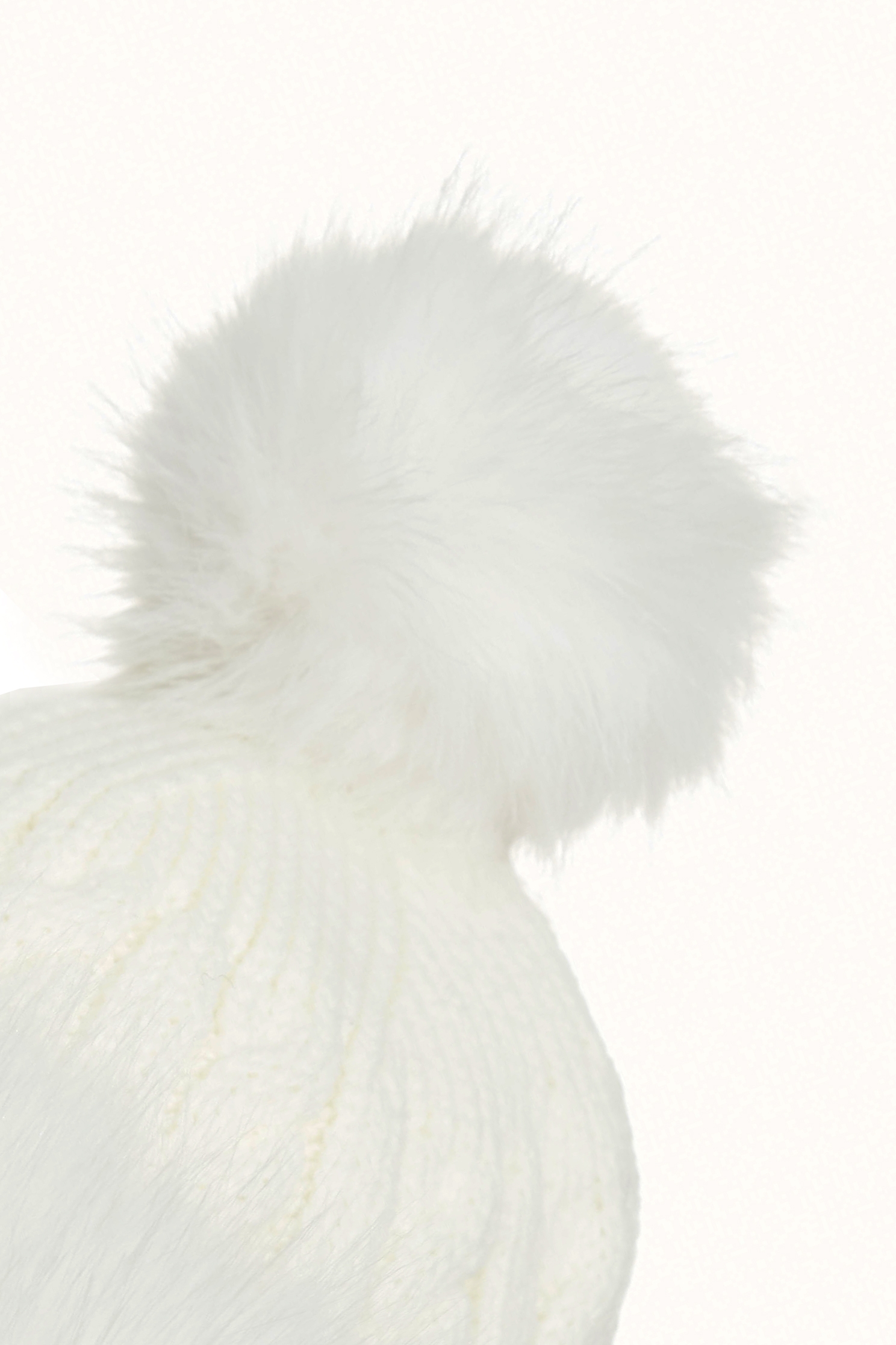 暖呼呼毛球遮耳帽暖呼呼毛球遮耳帽,帽子,珍珠,秋冬穿搭,針織