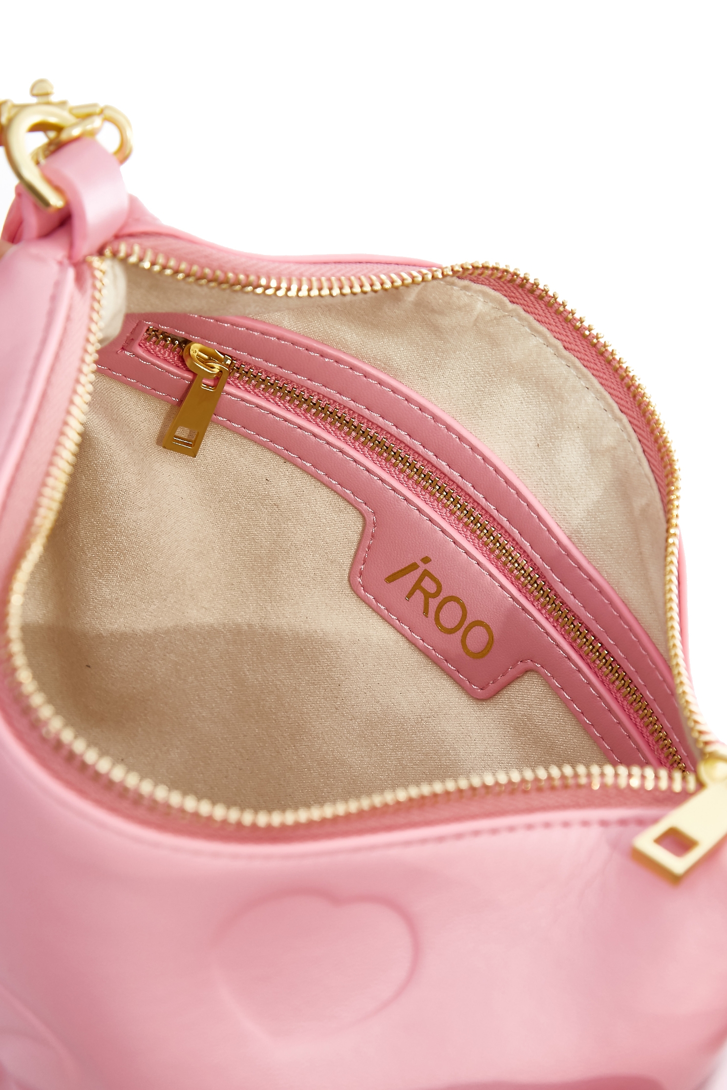 經典肩背愛心壓印包經典肩背愛心壓印包,春夏穿搭,皮革,肩背包