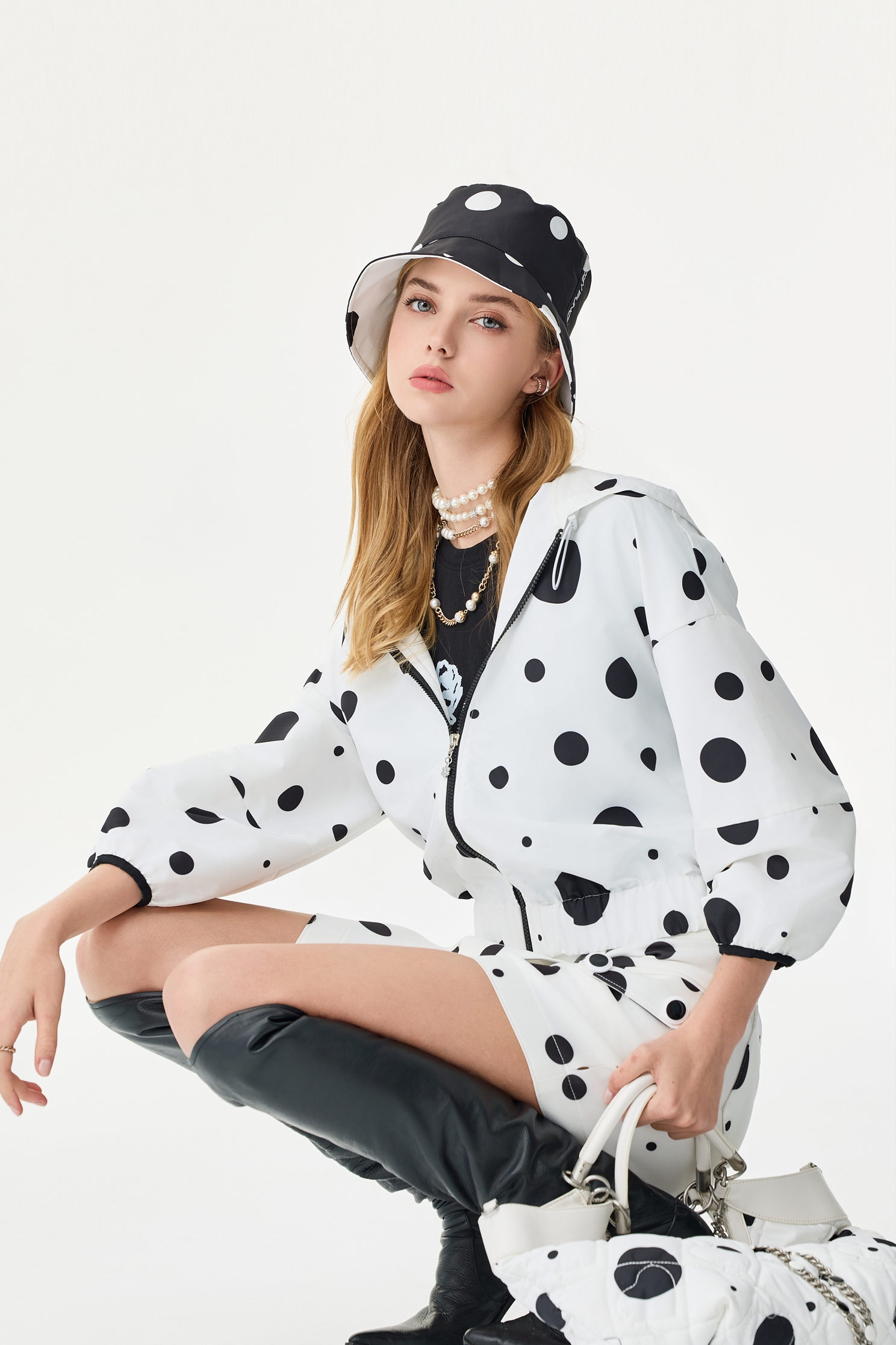 經典點點漁夫帽經典點點漁夫帽,春夏穿搭