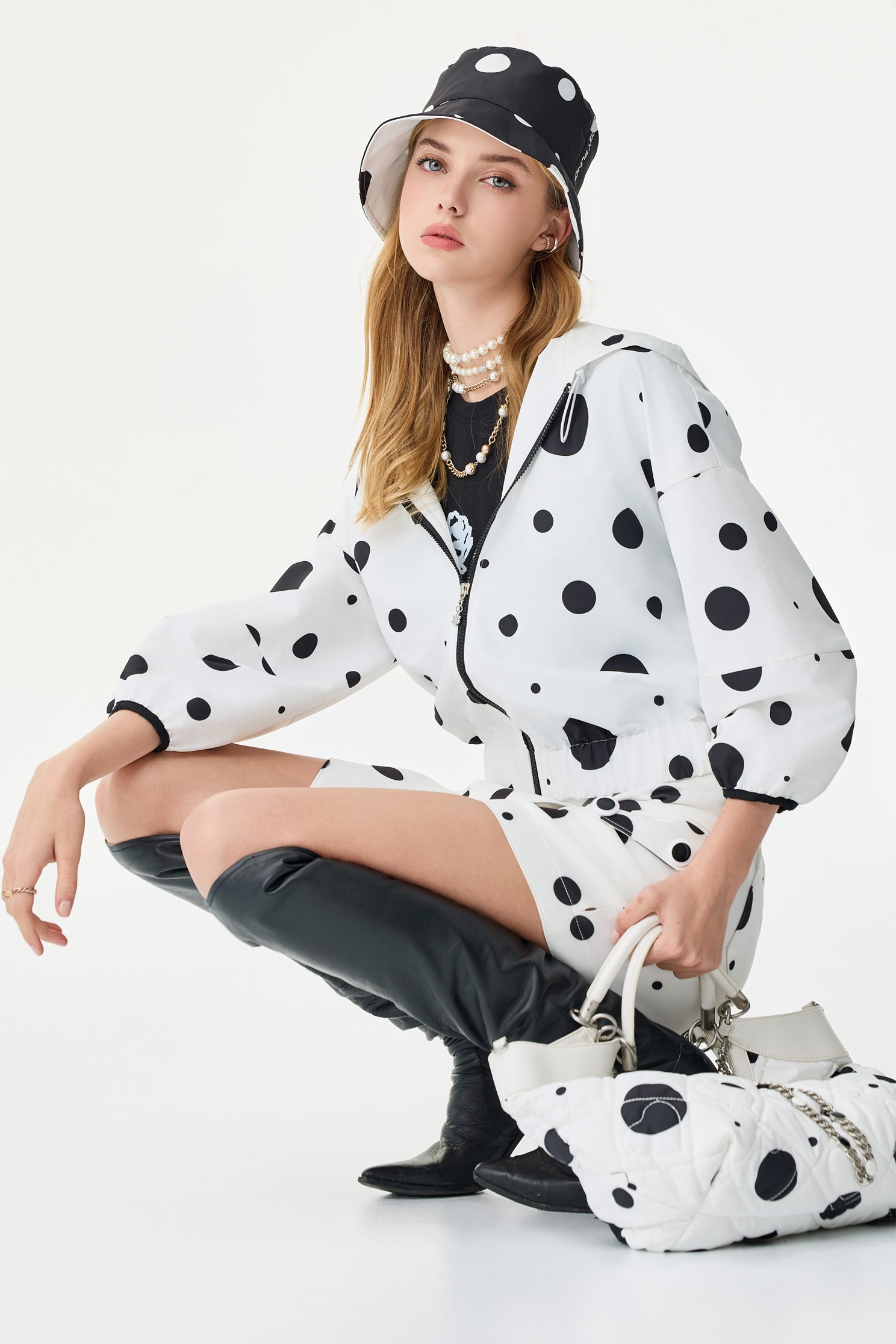 經典款點點鋪棉菱格包經典款點點鋪棉菱格包,春夏穿搭