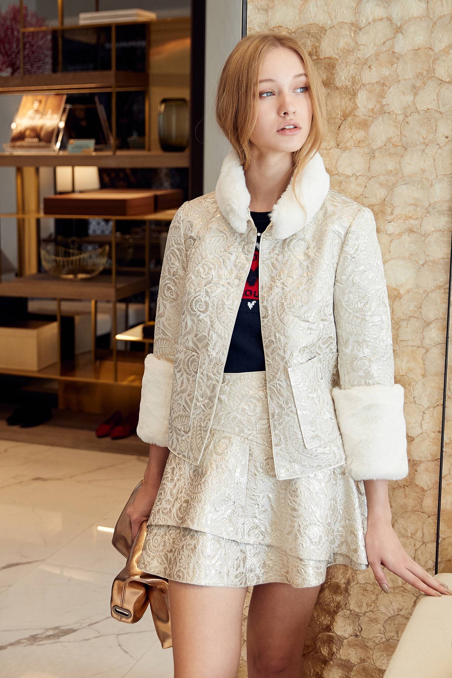 faux fur tirim collar floral jacket,outerwear,longsleeveouterwear