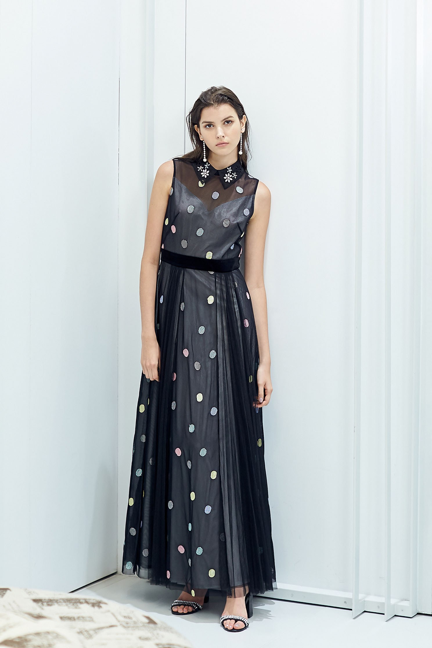 Luxury see-through lac dress,cocktaildress,sleevelessdress,eveningwear,lace,lacedress,perspectivedress,longdress,blackdress