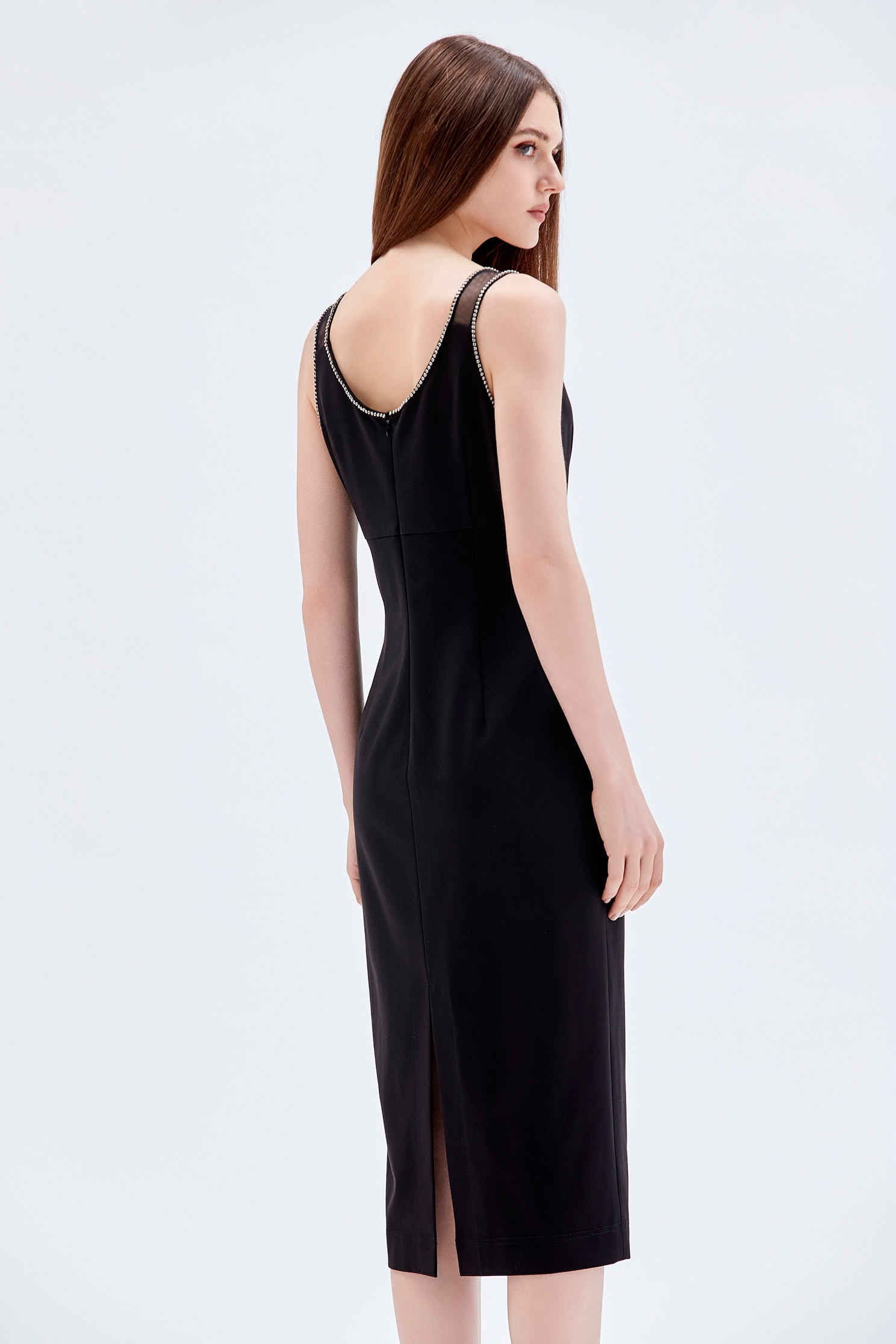 法式典雅禮服小洋裝法式典雅禮服小洋裝,小禮服,洋裝特輯,無袖洋裝,短袖洋裝,禮服,秋冬穿搭,黑色洋裝