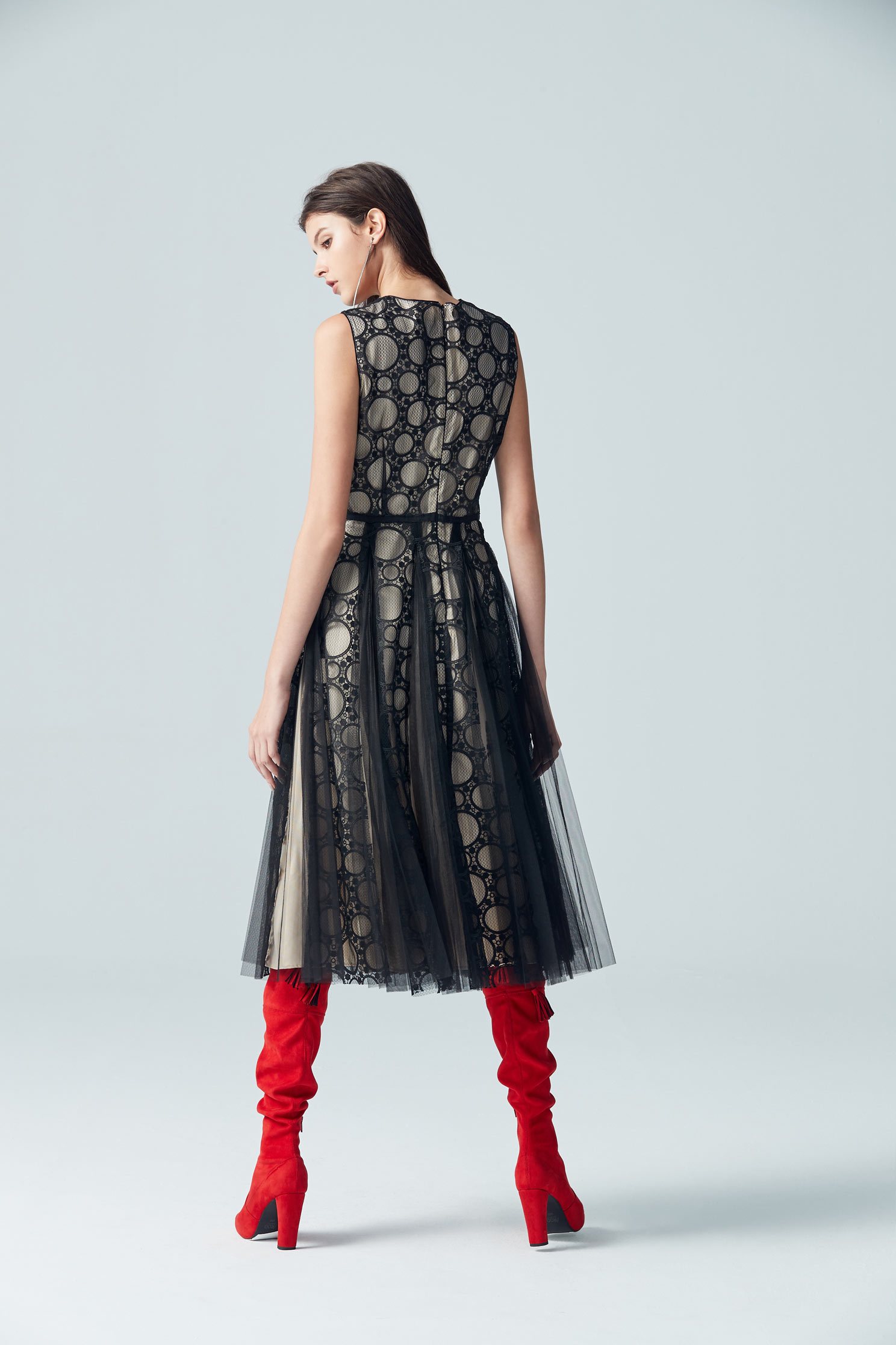 Elegance and gorgeous designed dress,cocktaildress,sleevelessdress,lace,lacedress