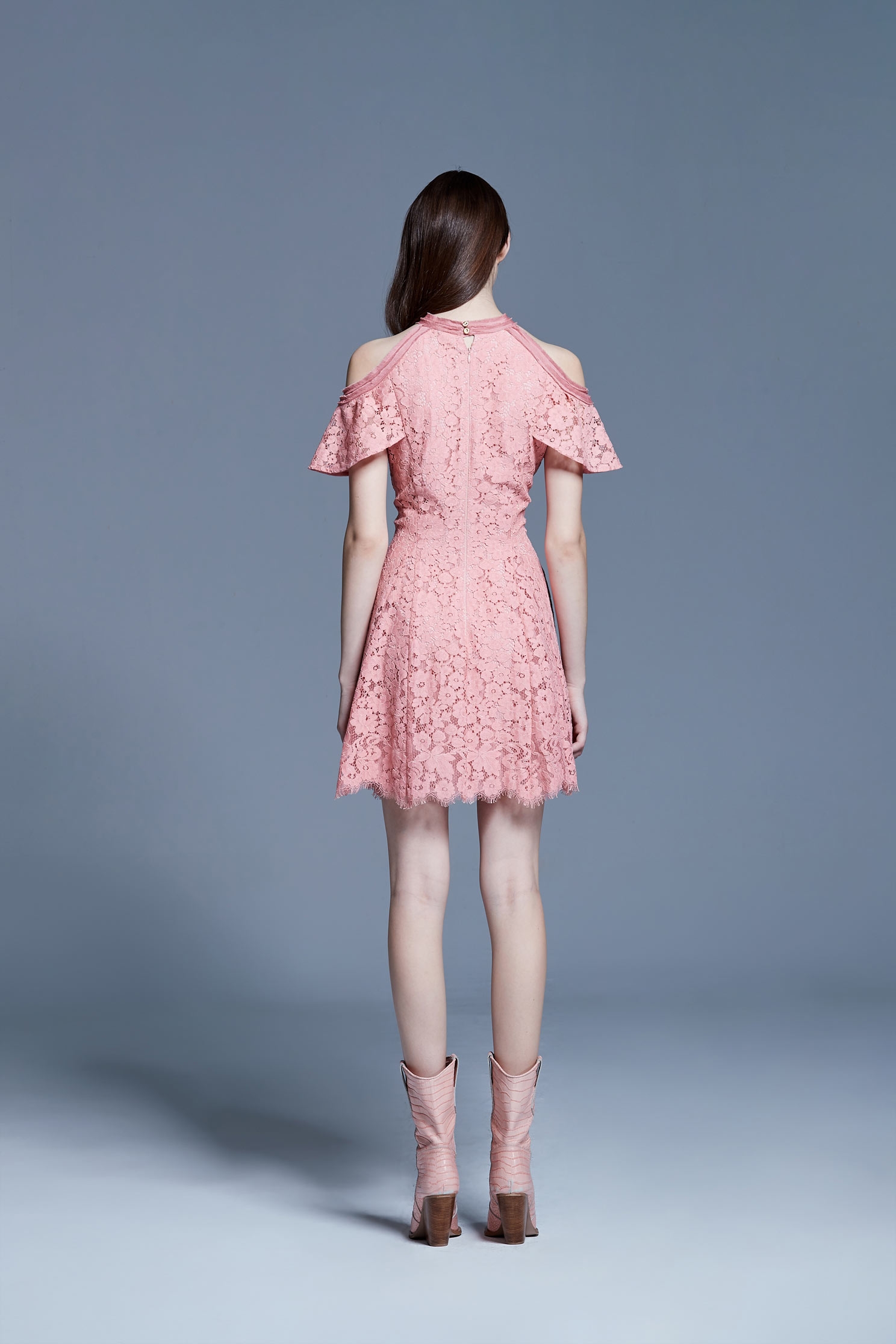 Pink lace off-shoulder short dress,V-neck dress,Cocktail Dress,Evening Wear,Lace,Lace Dress,透膚洋裝