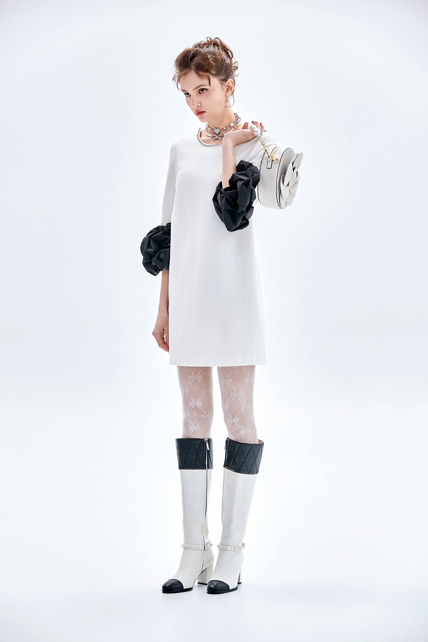 綴鑽鍊俏麗禮服洋裝綴鑽鍊俏麗禮服洋裝,小禮服,洋裝特輯,禮服,秋冬穿搭,長袖洋裝