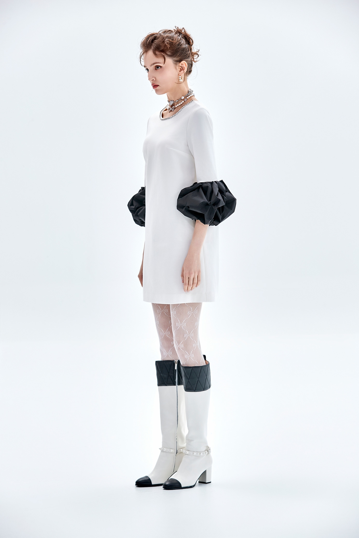 綴鑽鍊俏麗禮服洋裝綴鑽鍊俏麗禮服洋裝,小禮服,洋裝特輯,禮服,秋冬穿搭,長袖洋裝