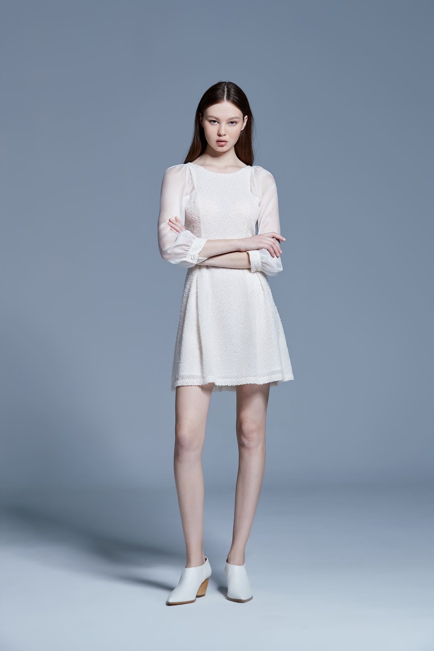 Feather gold silk dress,Cocktail Dress,White dress,Evening Wear,長袖洋裝