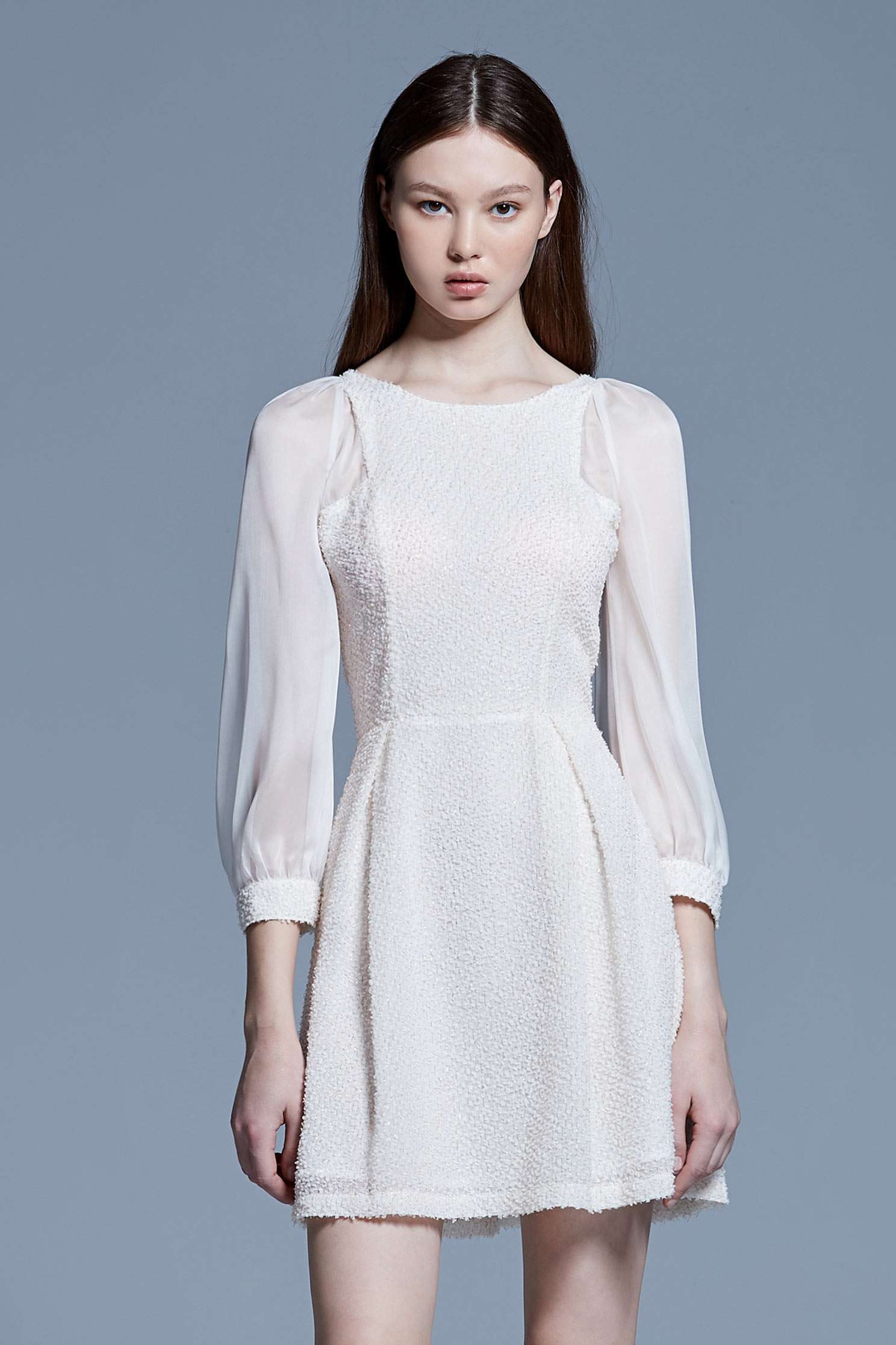Feather gold silk dress,Cocktail Dress,White dress,Evening Wear,長袖洋裝